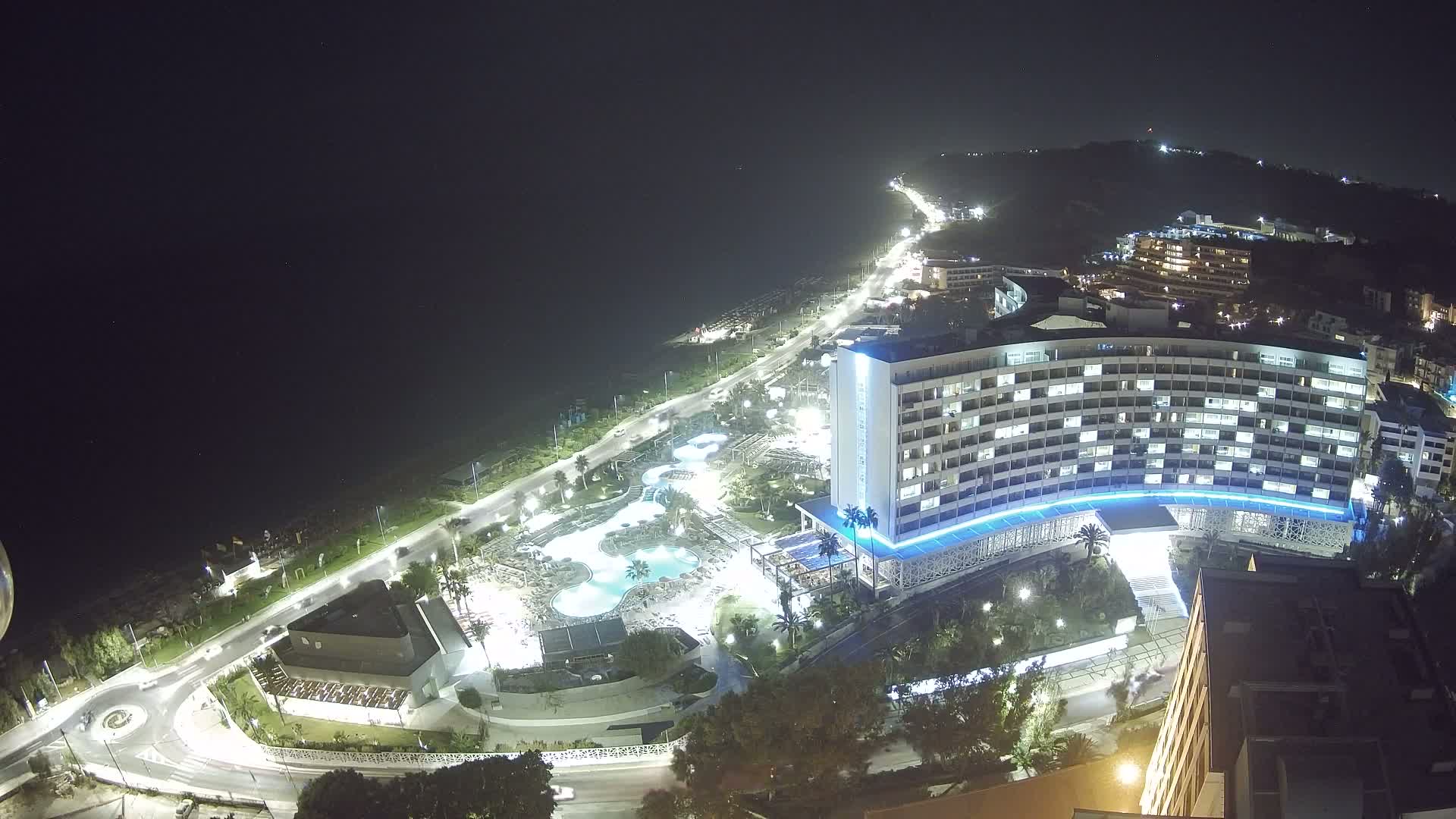 Rhodes, Paralia Ixia Beach Live Cam - Ialysos, Rhodes (Ródos), Dodacanese, South Aegean (Periféreia Notíou Aigaíou), Greece