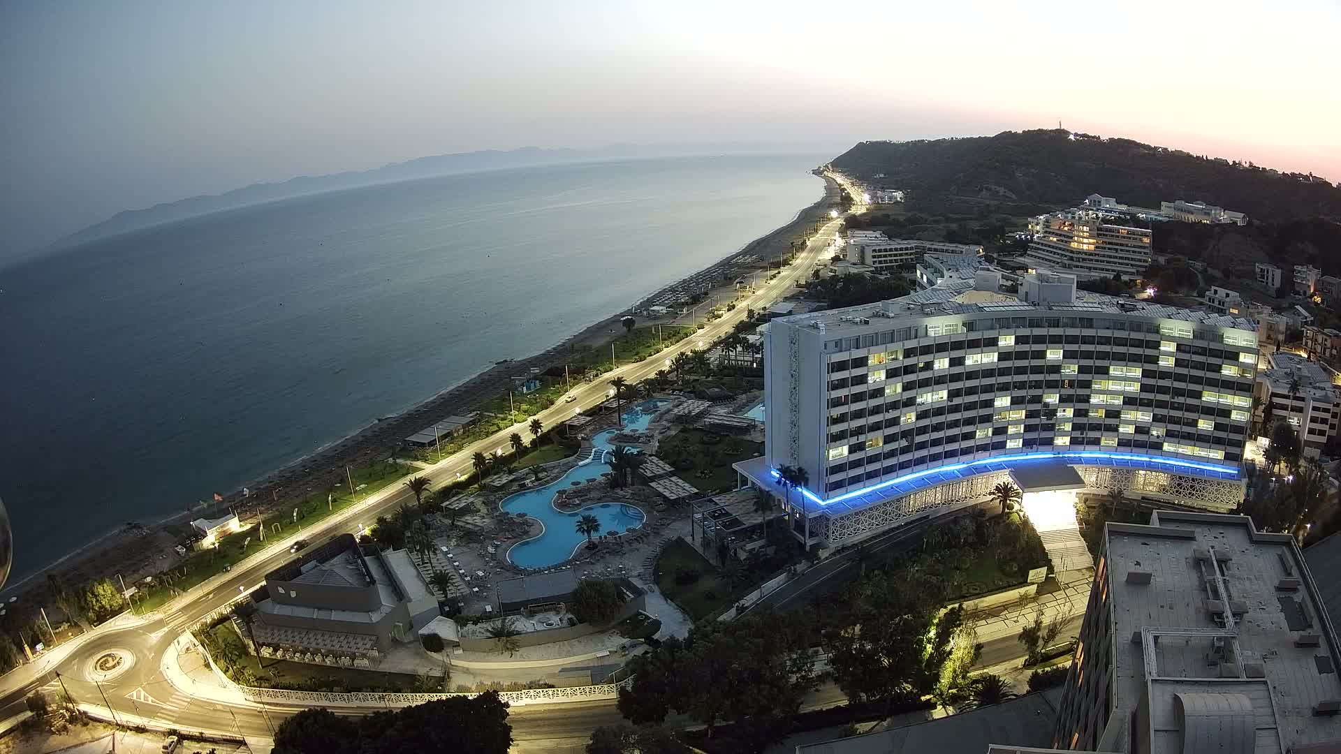 Rhodes, Paralia Ixia Beach Live Cam - Ialysos, Rhodes (Ródos), Dodacanese, South Aegean (Periféreia Notíou Aigaíou), Greece