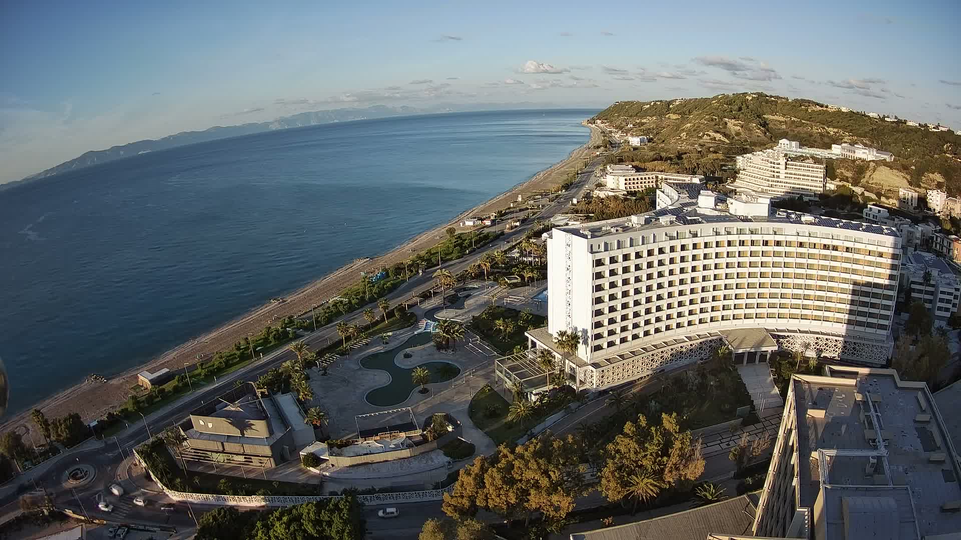 Rhodes, Paralia Ixia Beach Live Cam - Ialysos, Rhodes (Ródos), Dodacanese, South Aegean (Periféreia Notíou Aigaíou), Greece