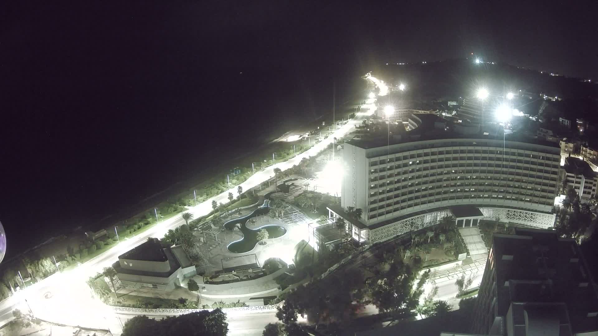 Rhodes, Paralia Ixia Beach Live Cam - Ialysos, Rhodes (Ródos), Dodacanese, South Aegean (Periféreia Notíou Aigaíou), Greece