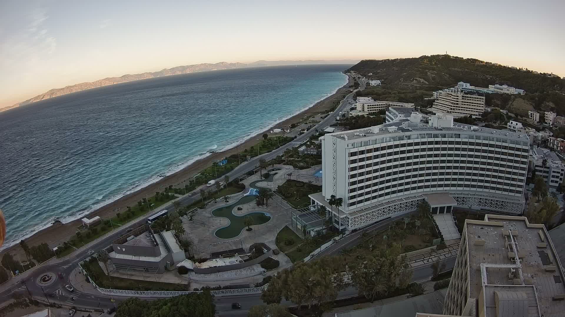 Rhodes, Paralia Ixia Beach Live Cam - Ialysos, Rhodes (Ródos), Dodacanese, South Aegean (Periféreia Notíou Aigaíou), Greece
