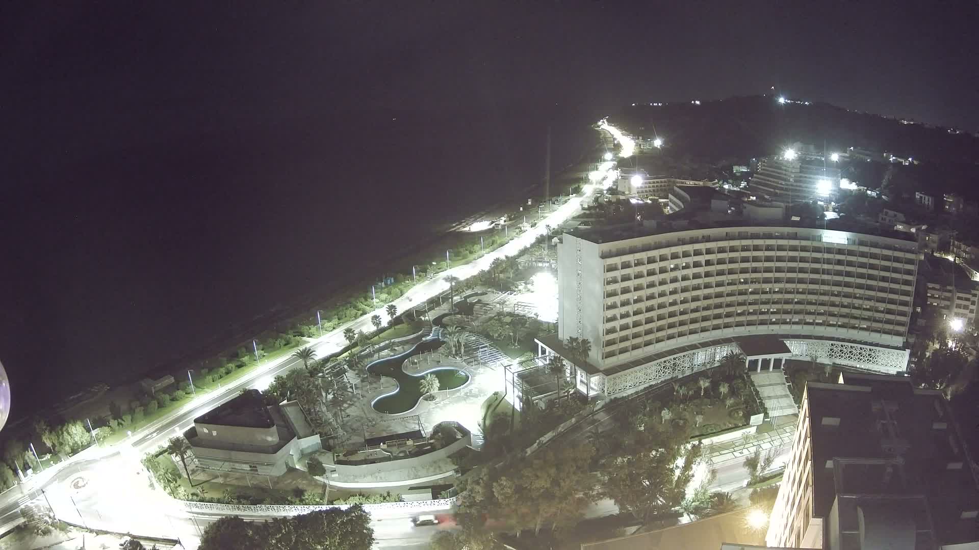 Rhodes, Paralia Ixia Beach Live Cam - Ialysos, Rhodes (Ródos), Dodacanese, South Aegean (Periféreia Notíou Aigaíou), Greece