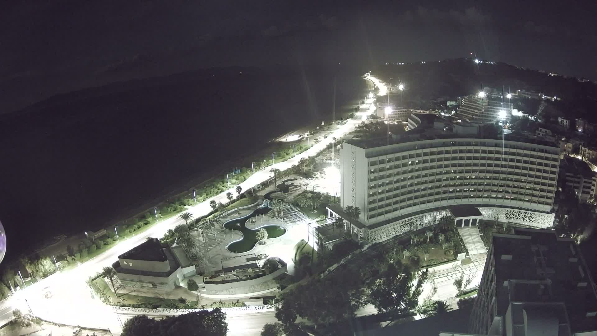 Rhodes, Paralia Ixia Beach Live Cam - Ialysos, Rhodes (Ródos), Dodacanese, South Aegean (Periféreia Notíou Aigaíou), Greece