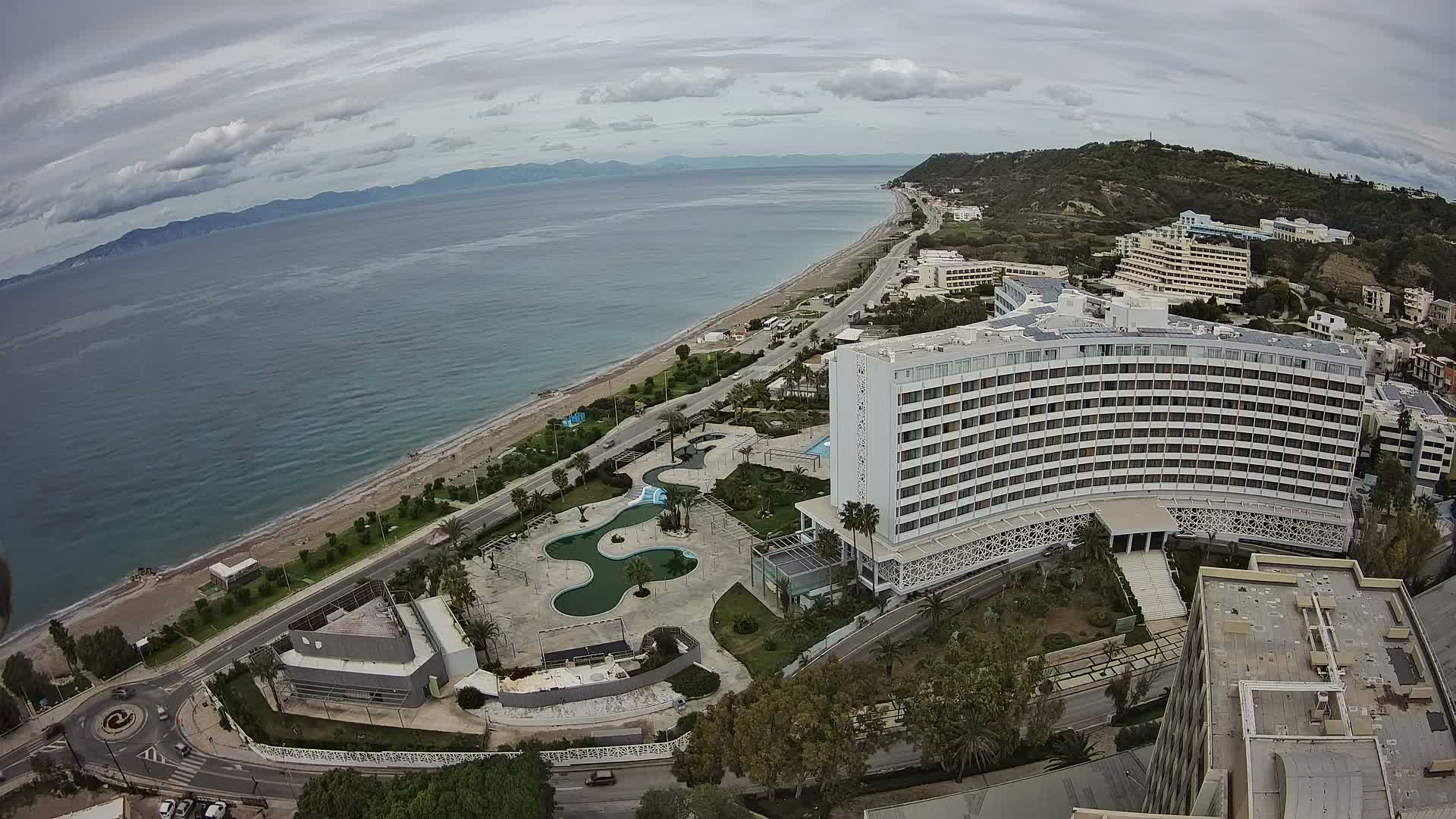 Rhodes, Paralia Ixia Beach Live Cam - Ialysos, Rhodes (Ródos), Dodacanese, South Aegean (Periféreia Notíou Aigaíou), Greece