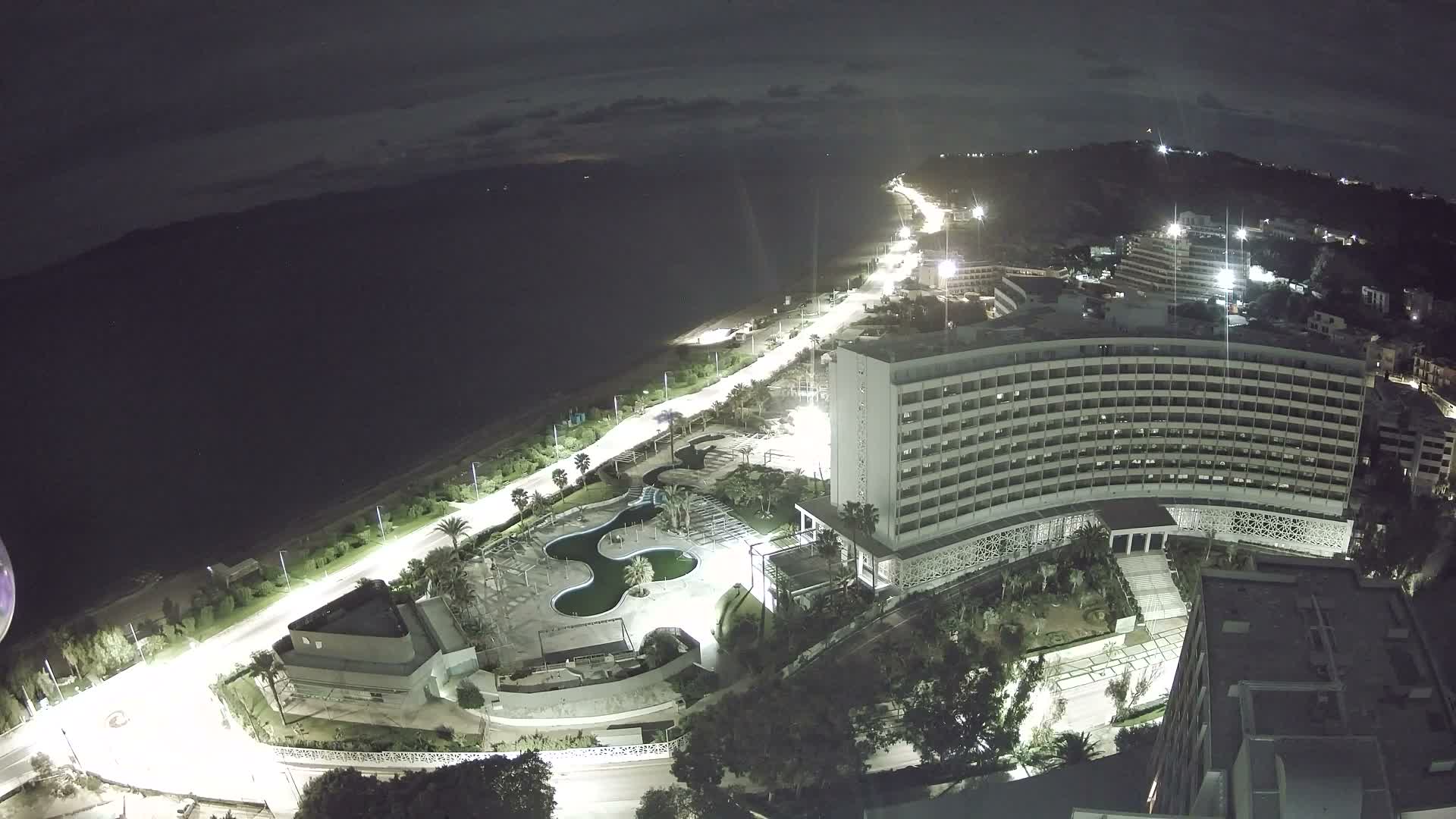 Rhodes, Paralia Ixia Beach Live Cam - Ialysos, Rhodes (Ródos), Dodacanese, South Aegean (Periféreia Notíou Aigaíou), Greece