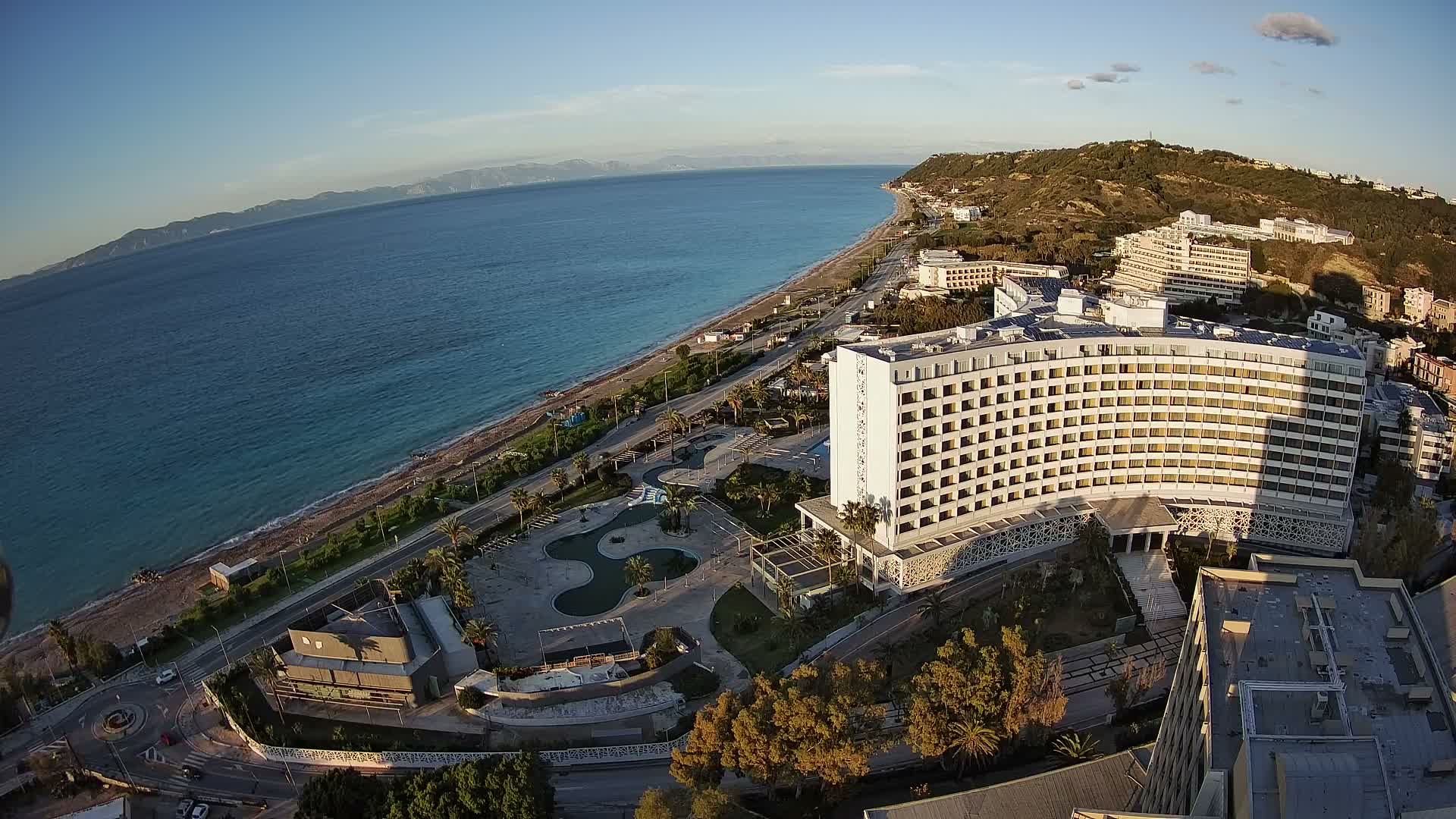 Rhodes, Paralia Ixia Beach Live Cam - Ialysos, Rhodes (Ródos), Dodacanese, South Aegean (Periféreia Notíou Aigaíou), Greece