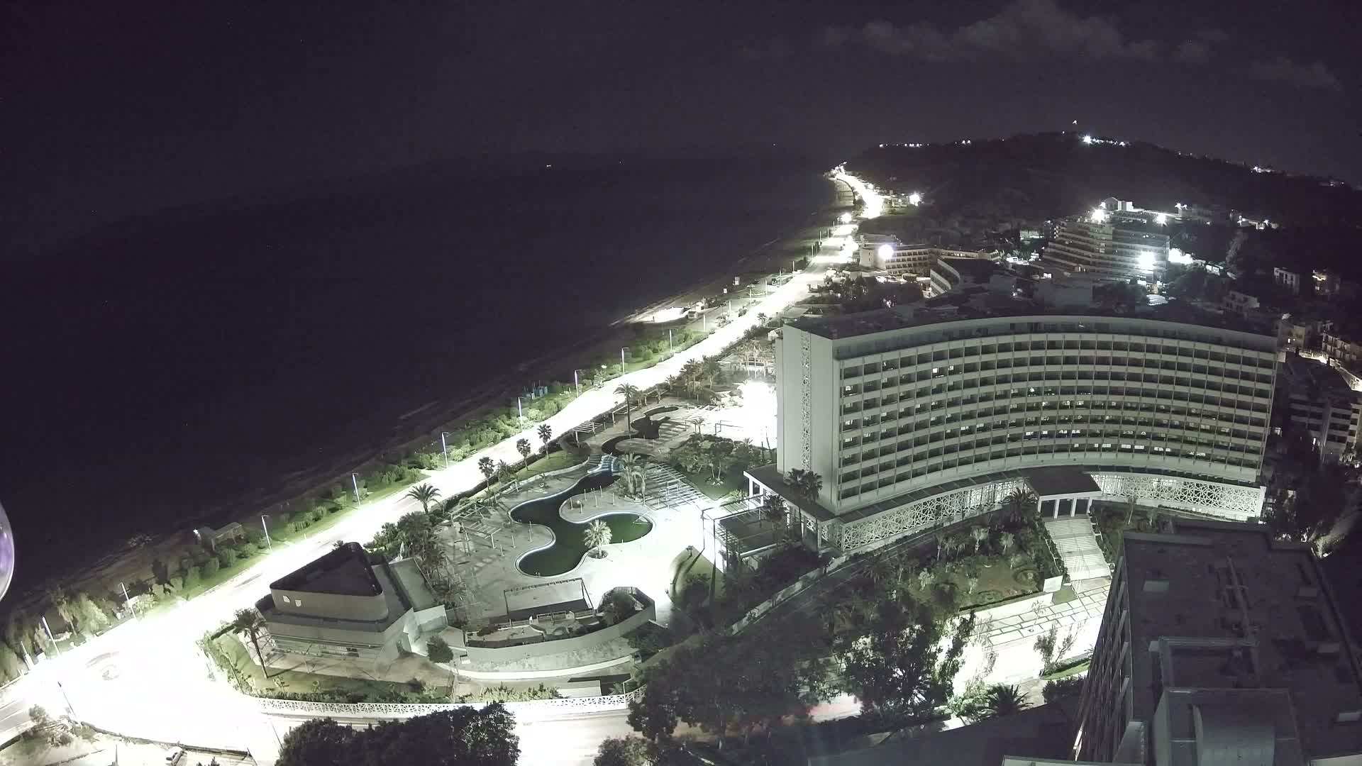 Rhodes, Paralia Ixia Beach Live Cam - Ialysos, Rhodes (Ródos), Dodacanese, South Aegean (Periféreia Notíou Aigaíou), Greece
