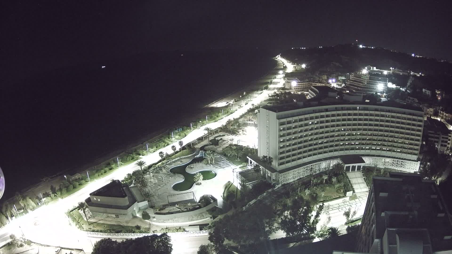 Rhodes, Paralia Ixia Beach Live Cam - Ialysos, Rhodes (Ródos), Dodacanese, South Aegean (Periféreia Notíou Aigaíou), Greece