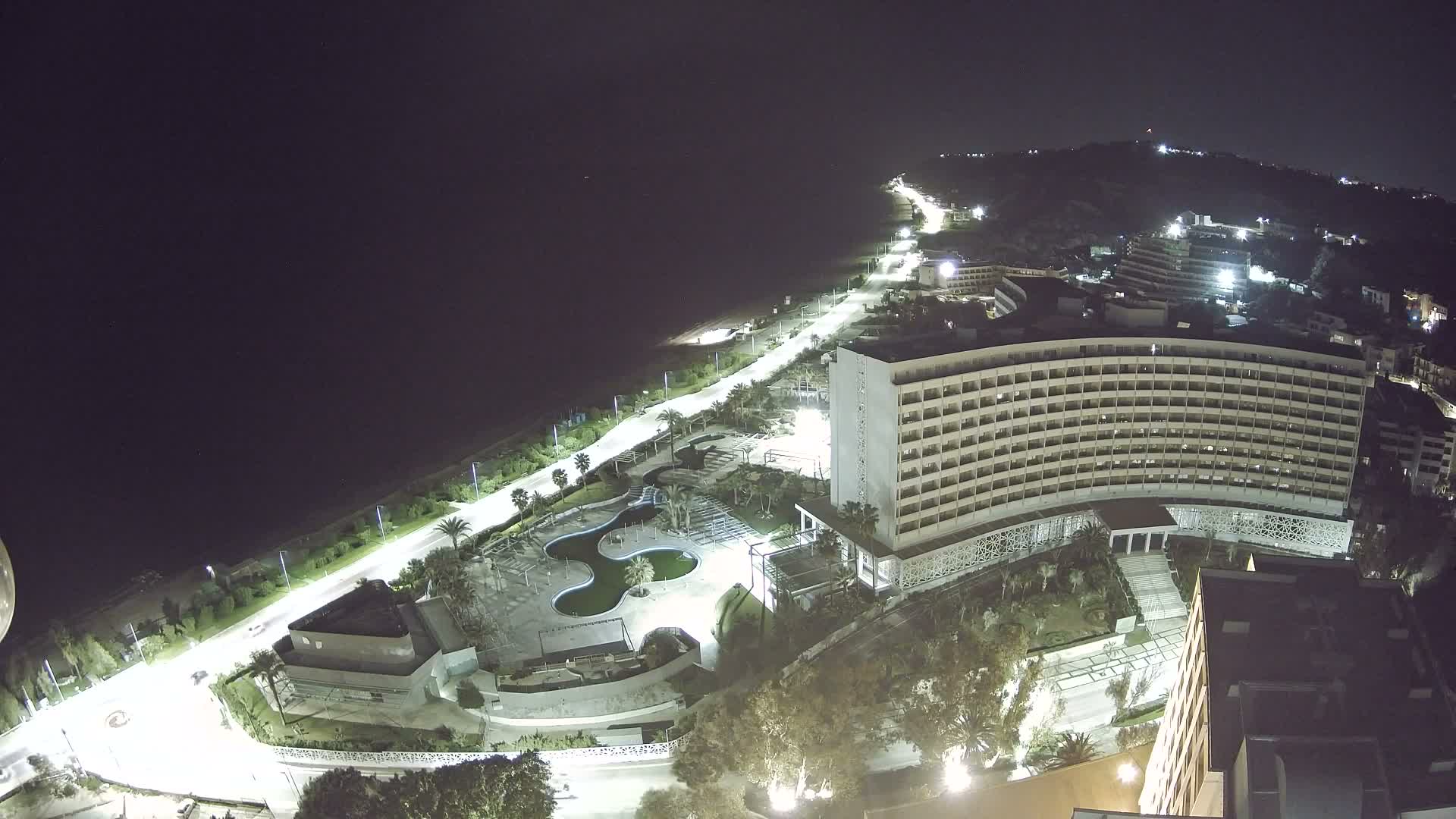Rhodes, Paralia Ixia Beach Live Cam - Ialysos, Rhodes (Ródos), Dodacanese, South Aegean (Periféreia Notíou Aigaíou), Greece