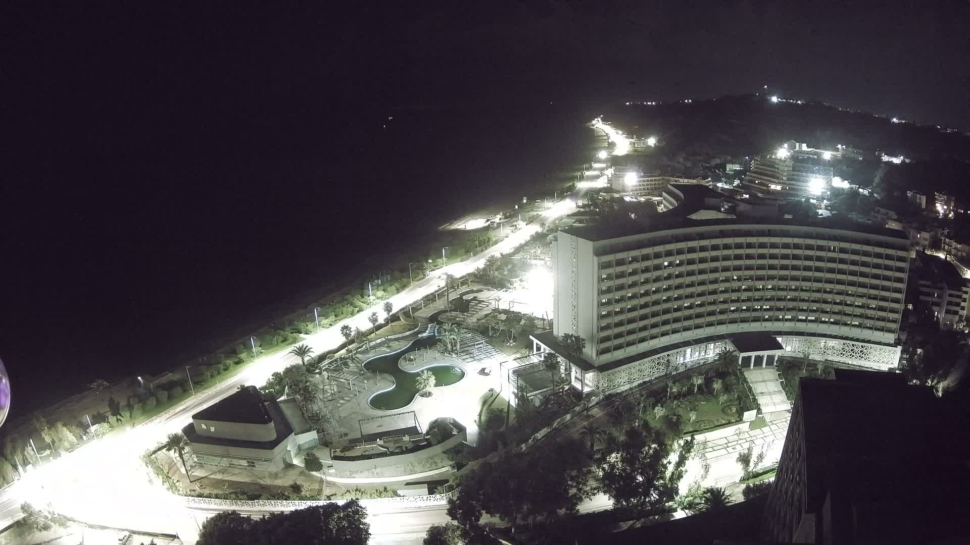 Rhodes, Paralia Ixia Beach Live Cam - Ialysos, Rhodes (Ródos), Dodacanese, South Aegean (Periféreia Notíou Aigaíou), Greece