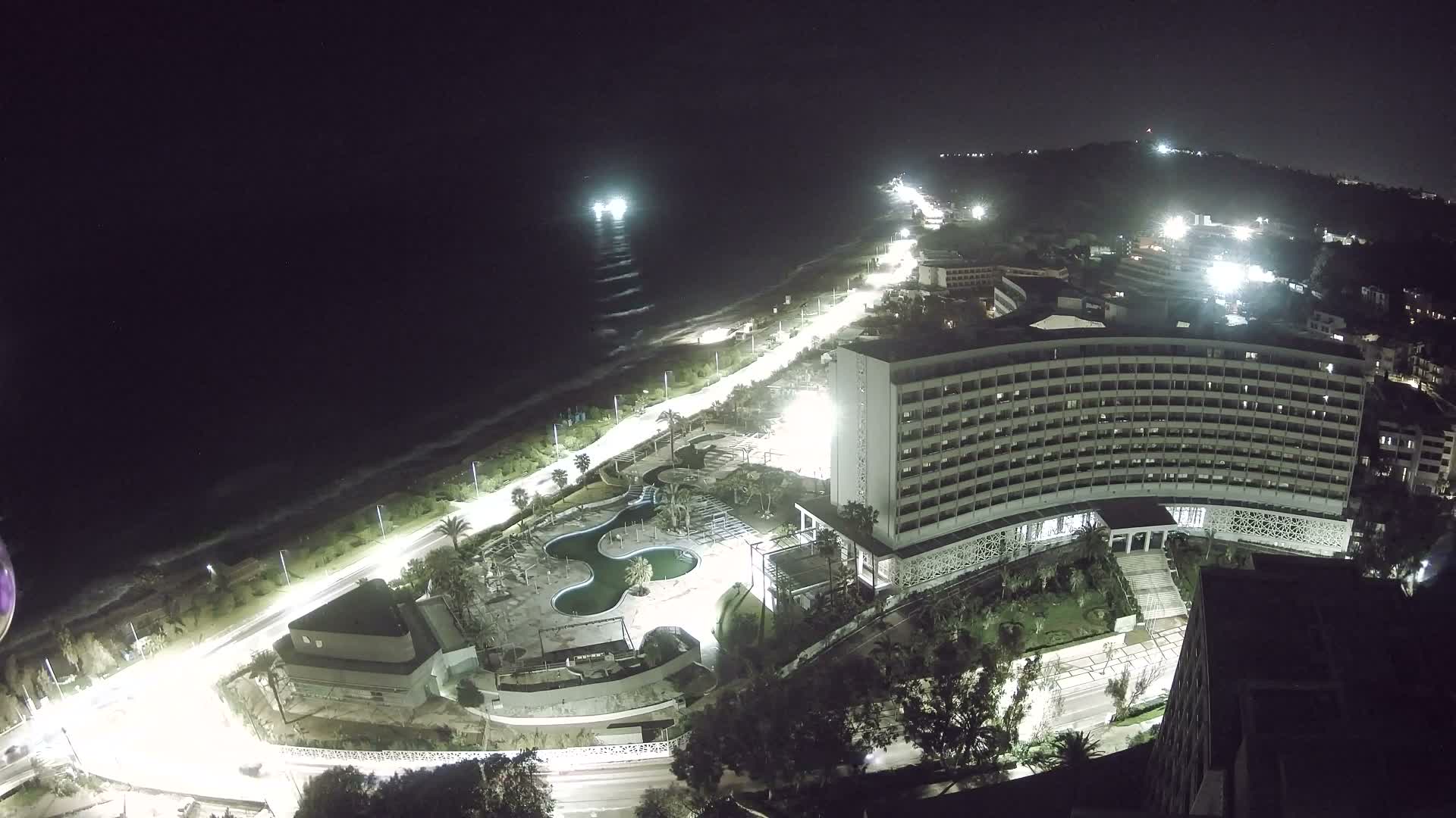 Rhodes, Paralia Ixia Beach Live Cam - Ialysos, Rhodes (Ródos), Dodacanese, South Aegean (Periféreia Notíou Aigaíou), Greece