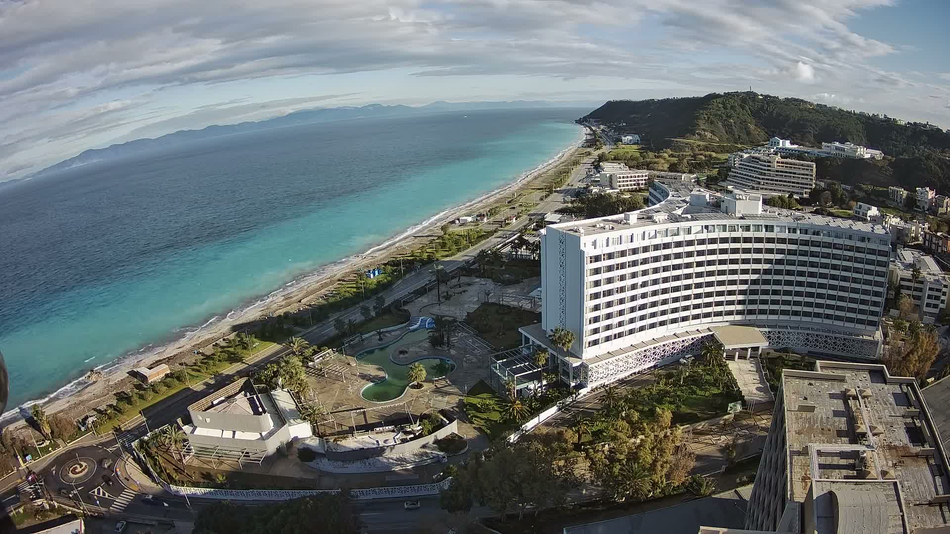 Rhodes, Paralia Ixia Beach Live Cam - Ialysos, Rhodes (Ródos), Dodacanese, South Aegean (Periféreia Notíou Aigaíou), Greece