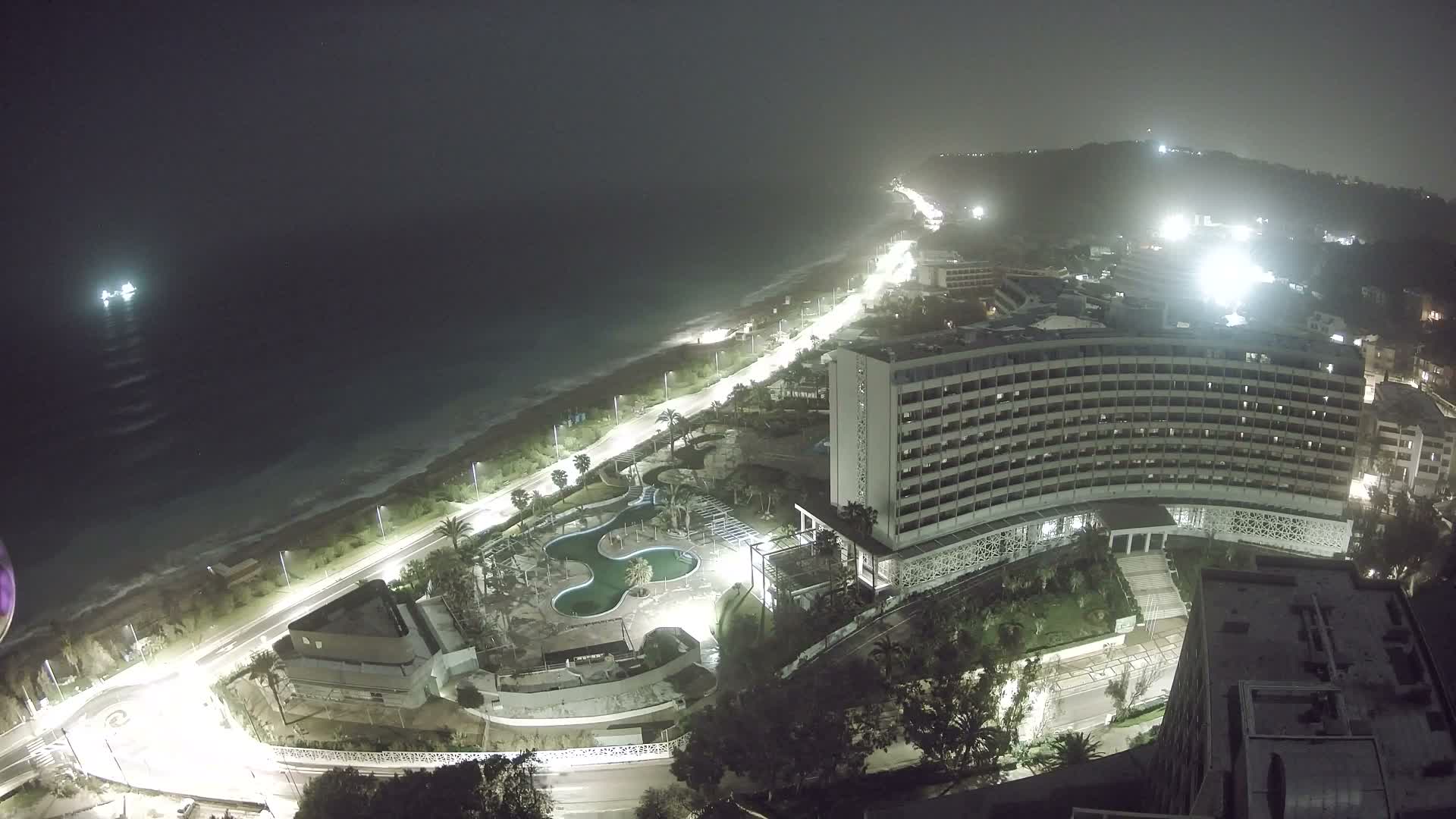 Rhodes, Paralia Ixia Beach Live Cam - Ialysos, Rhodes (Ródos), Dodacanese, South Aegean (Periféreia Notíou Aigaíou), Greece