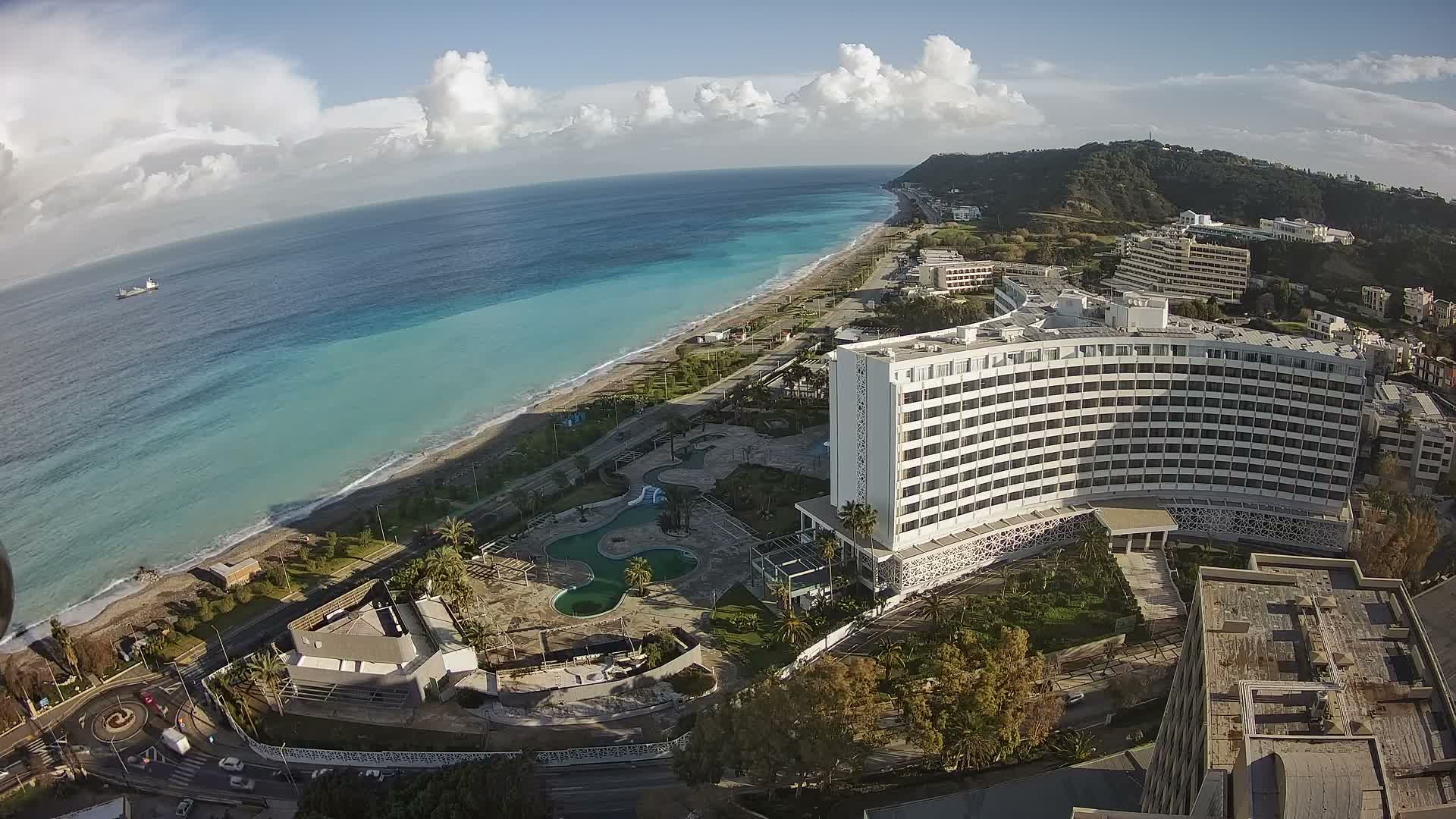 Rhodes, Paralia Ixia Beach Live Cam - Ialysos, Rhodes (Ródos), Dodacanese, South Aegean (Periféreia Notíou Aigaíou), Greece