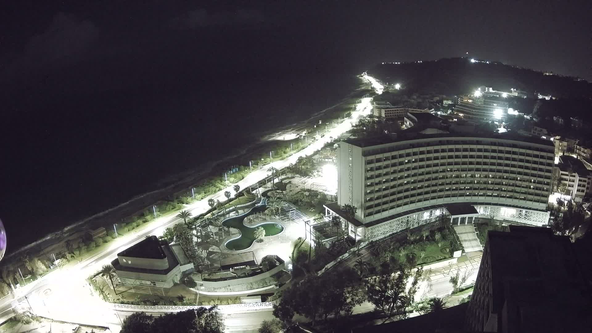 Rhodes, Paralia Ixia Beach Live Cam - Ialysos, Rhodes (Ródos), Dodacanese, South Aegean (Periféreia Notíou Aigaíou), Greece