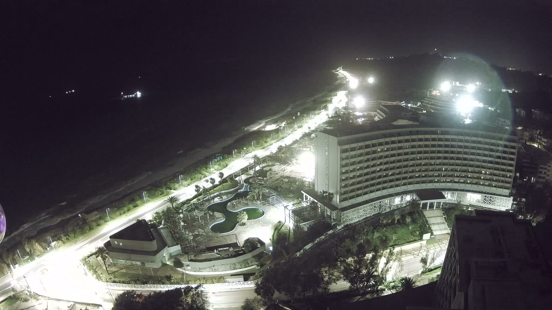 Rhodes, Paralia Ixia Beach Live Cam - Ialysos, Rhodes (Ródos), Dodacanese, South Aegean (Periféreia Notíou Aigaíou), Greece