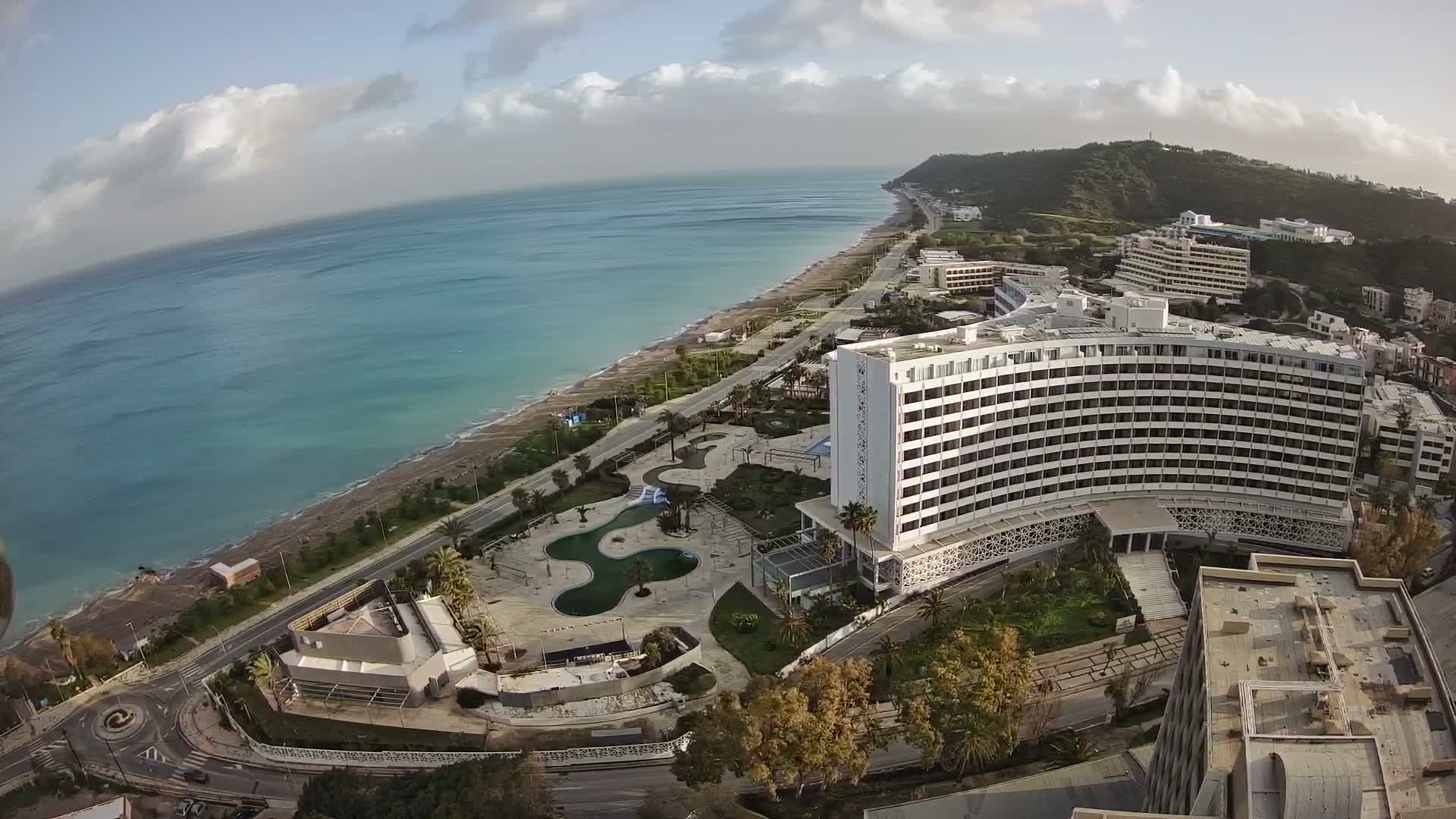 Rhodes, Paralia Ixia Beach Live Cam - Ialysos, Rhodes (Ródos), Dodacanese, South Aegean (Periféreia Notíou Aigaíou), Greece
