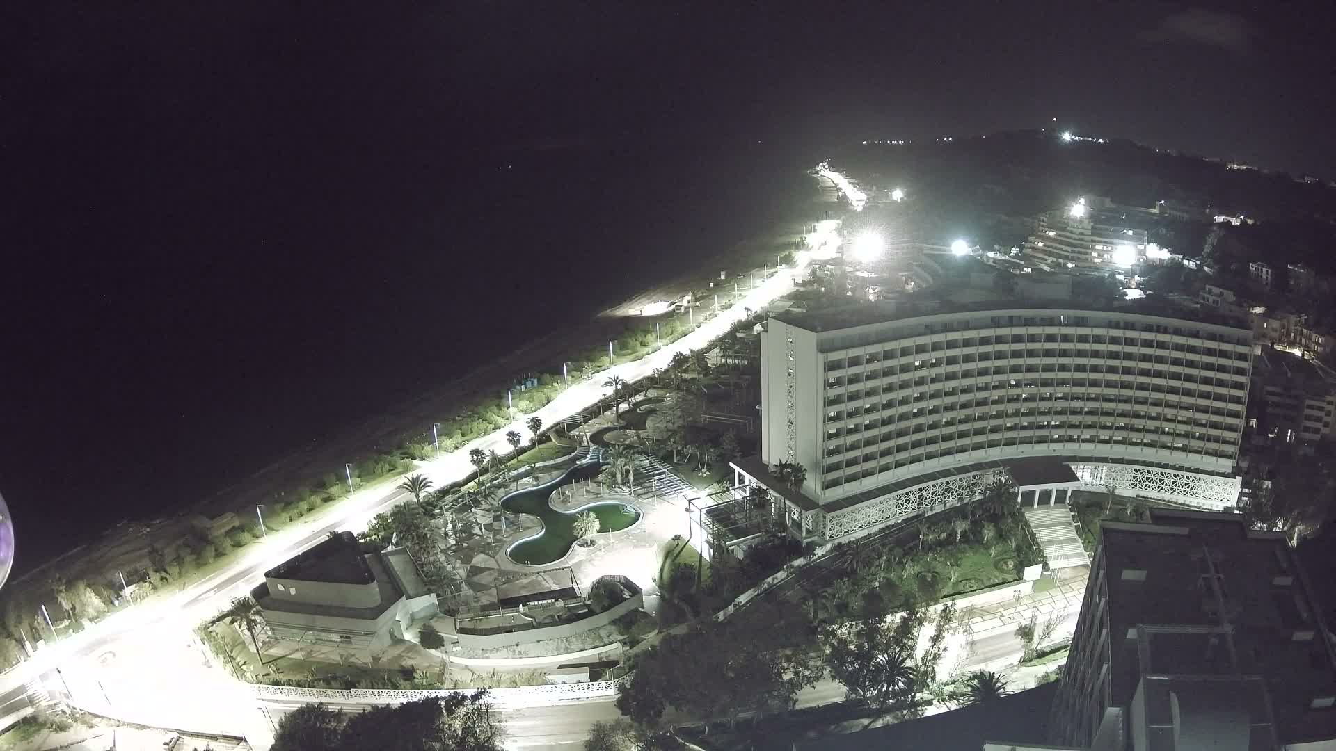 Rhodes, Paralia Ixia Beach Live Cam - Ialysos, Rhodes (Ródos), Dodacanese, South Aegean (Periféreia Notíou Aigaíou), Greece