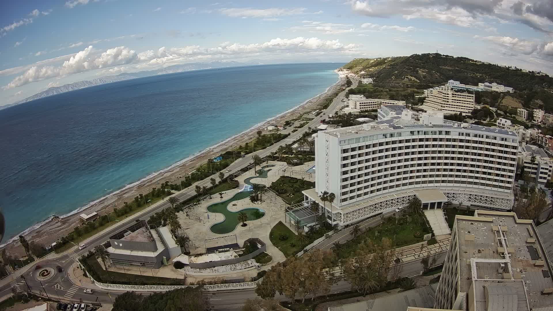 Rhodes, Paralia Ixia Beach Live Cam - Ialysos, Rhodes (Ródos), Dodacanese, South Aegean (Periféreia Notíou Aigaíou), Greece