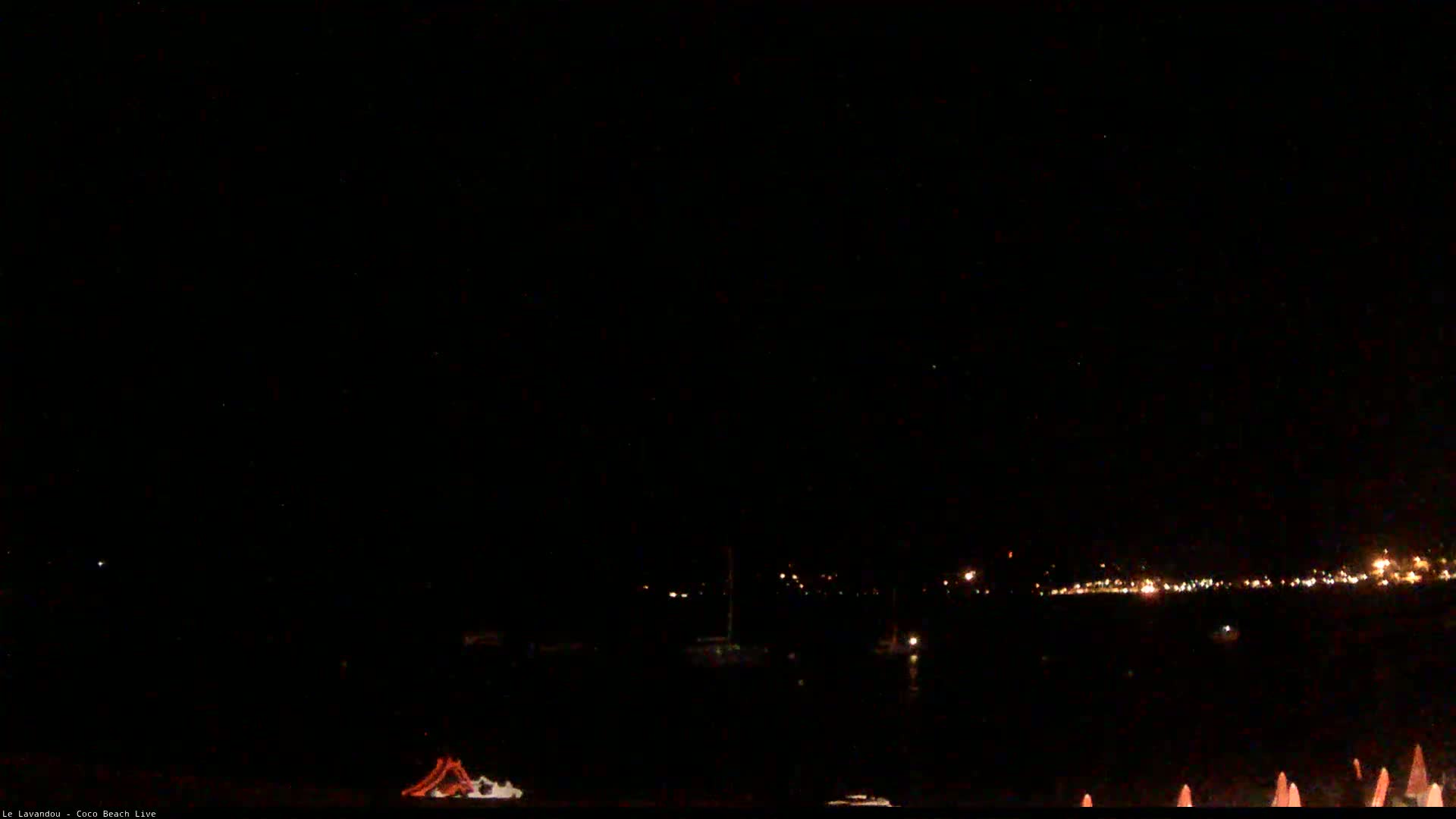 Le Lavandou, La Plage La Fossette Live Cam - Toulon, Var, Provence-Alpes-Côte d’Azur, France