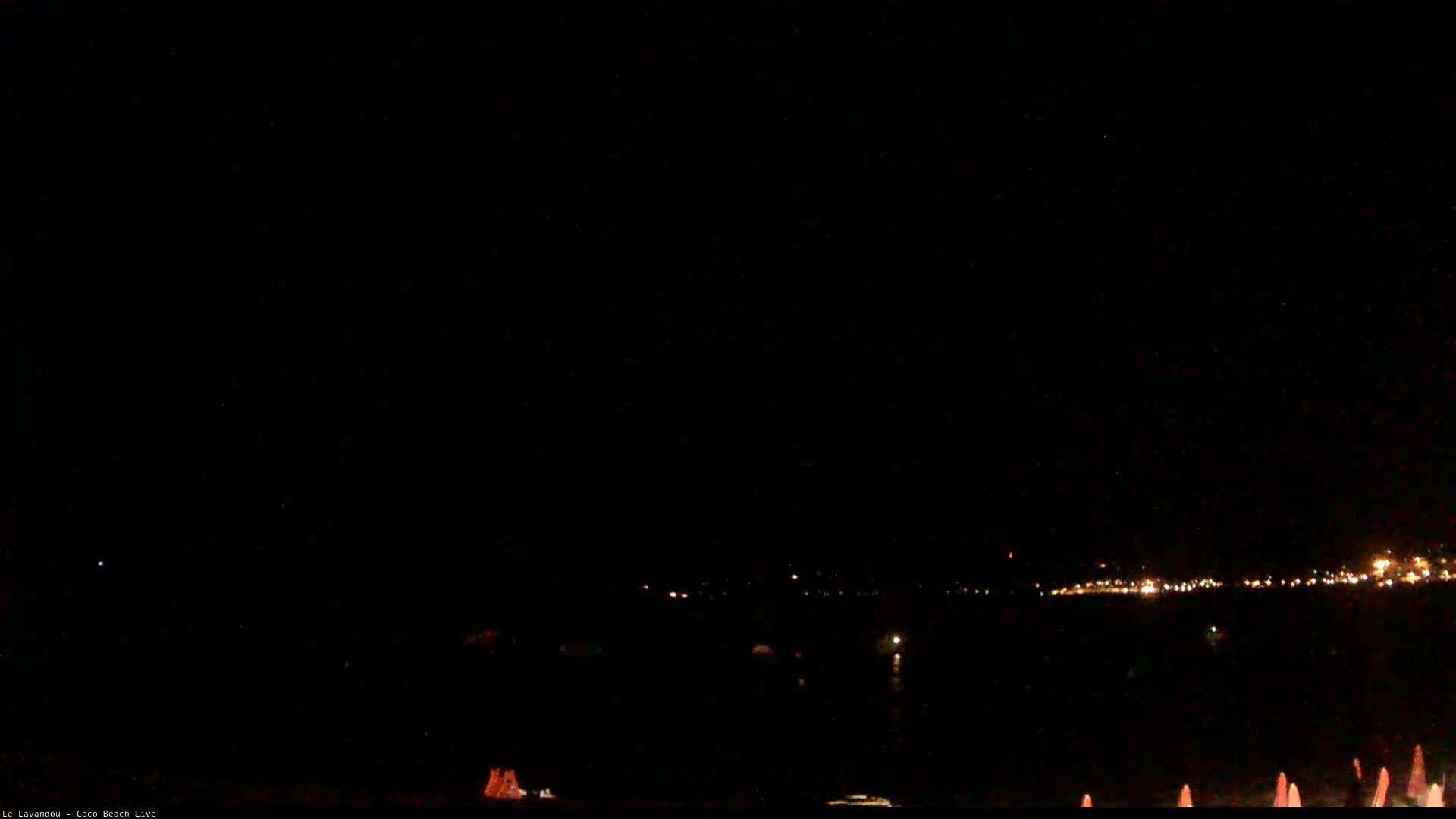 Le Lavandou, La Plage La Fossette Live Cam - Toulon, Var, Provence-Alpes-Côte d’Azur, France