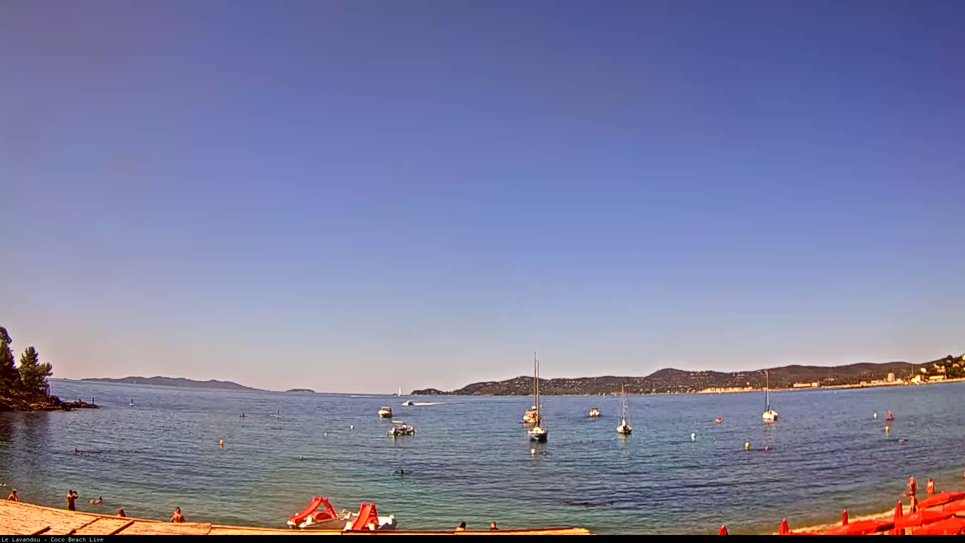 Le Lavandou, La Plage La Fossette Live Cam - Toulon, Var, Provence-Alpes-Côte d’Azur, France