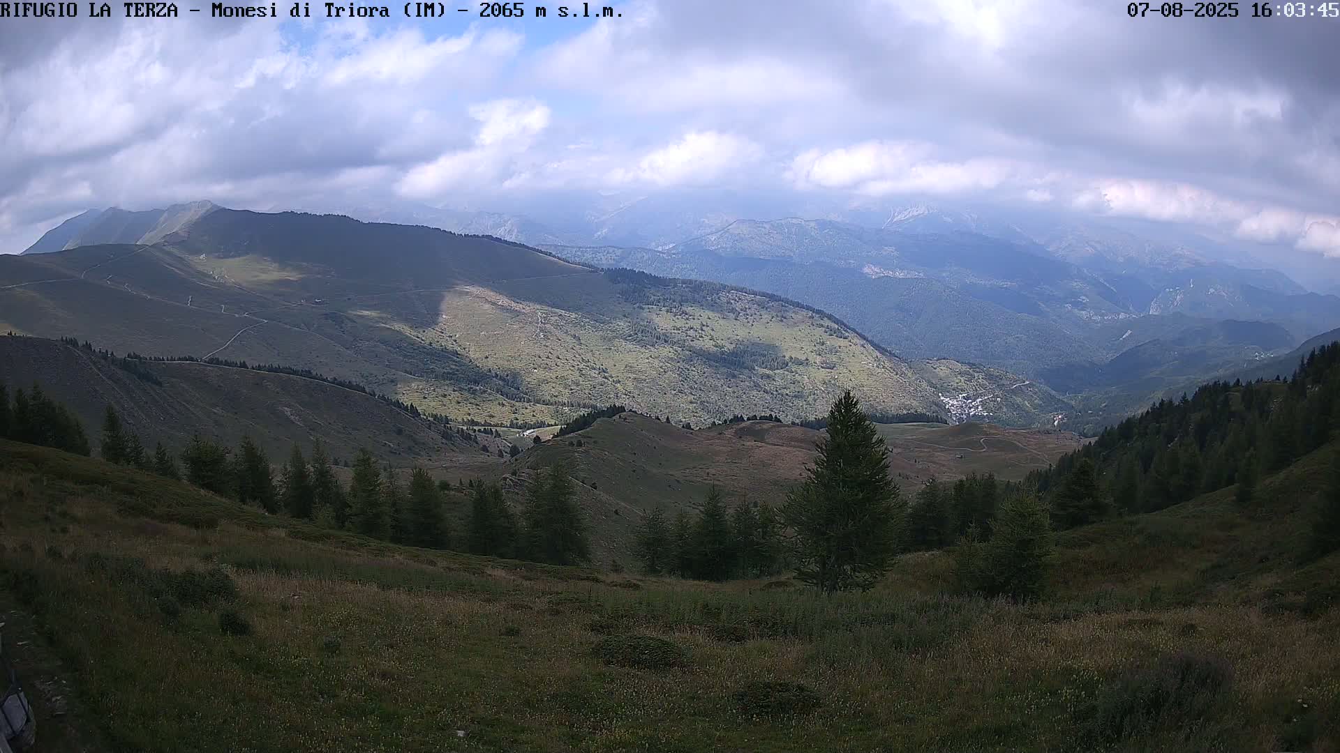 Triora, Parco Naturale Alpi Liguri ( Ligurian Alps Natural Park) Panaromic Live Cam - Imperia, Liguria, Italy