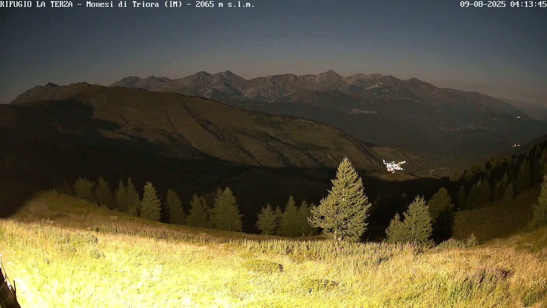 Triora, Parco Naturale Alpi Liguri ( Ligurian Alps Natural Park) Panaromic Live Cam - Imperia, Liguria, Italy