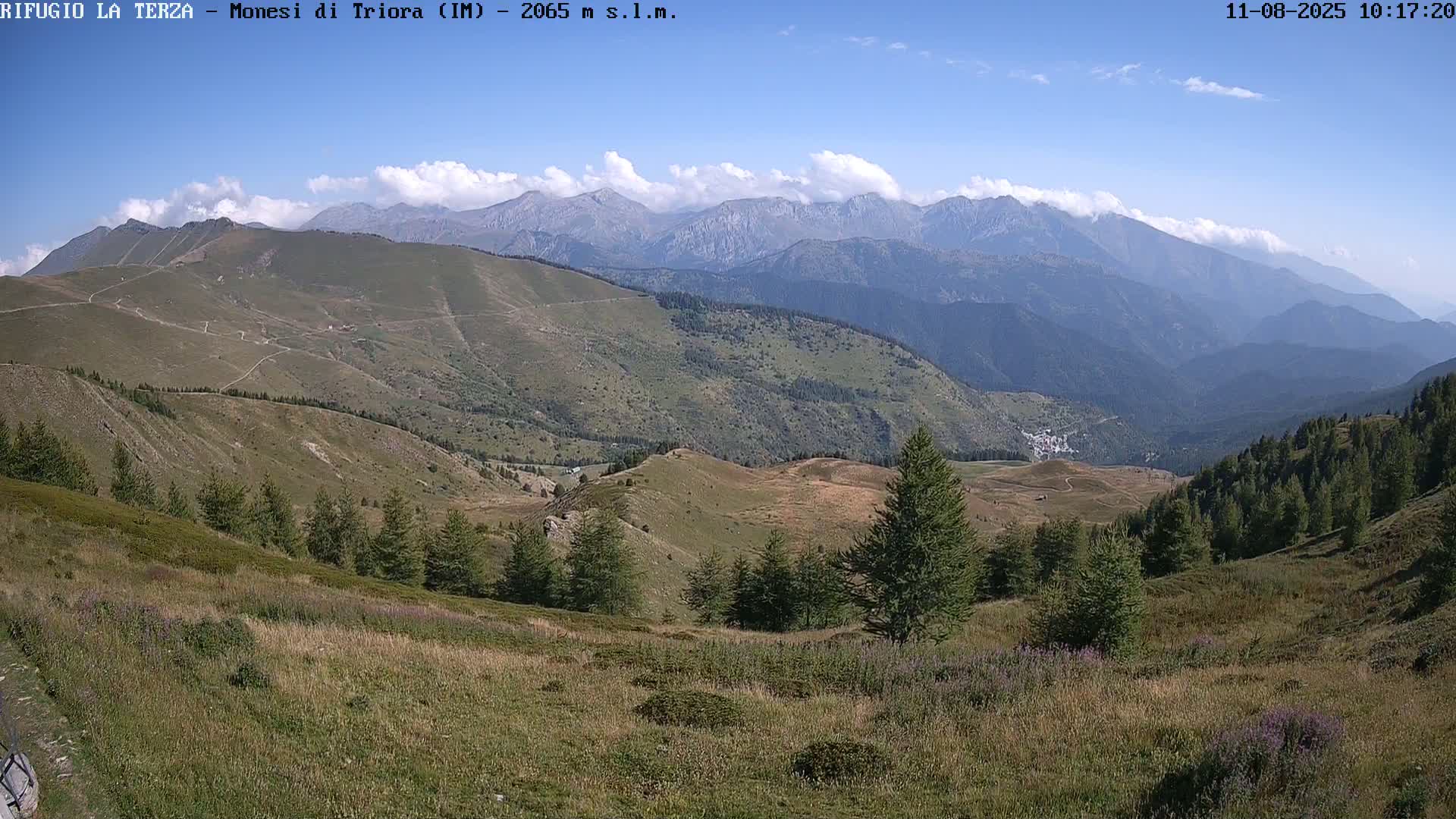 Triora, Parco Naturale Alpi Liguri ( Ligurian Alps Natural Park) Panaromic Live Cam - Imperia, Liguria, Italy