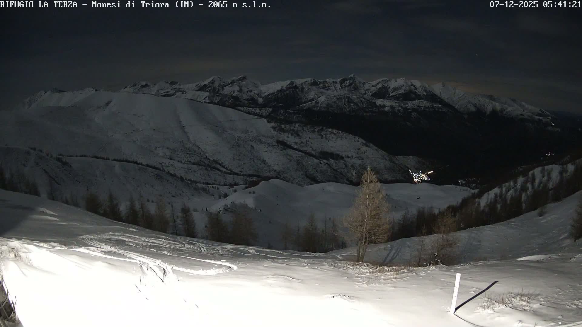 Triora, Parco Naturale Alpi Liguri ( Ligurian Alps Natural Park) Panaromic Live Cam - Imperia, Liguria, Italy