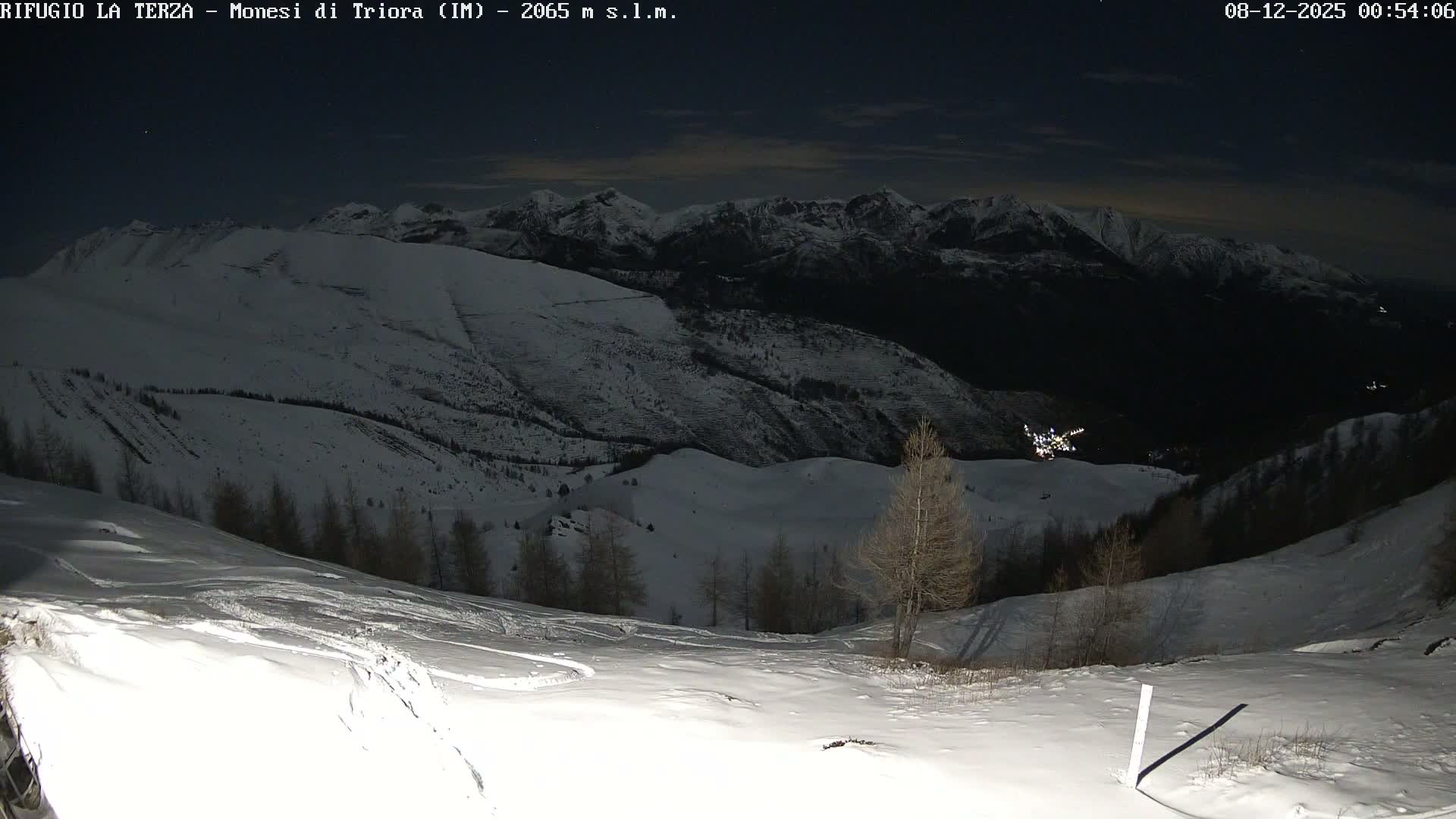Triora, Parco Naturale Alpi Liguri ( Ligurian Alps Natural Park) Panaromic Live Cam - Imperia, Liguria, Italy