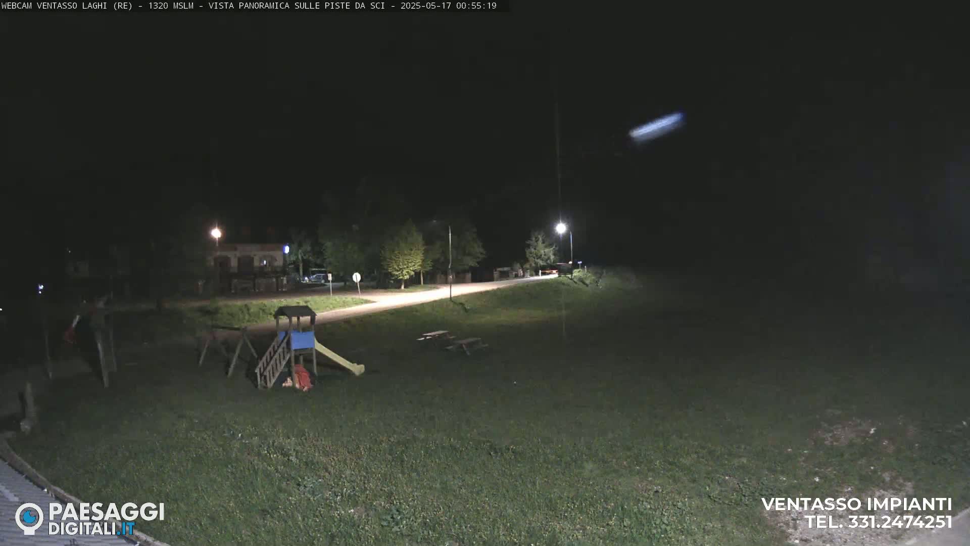 Mount Ventasso & Laghi (Lakes) Ski Slopes Live Cam - Reggio Emilia, Emilia-Romagna, Italy