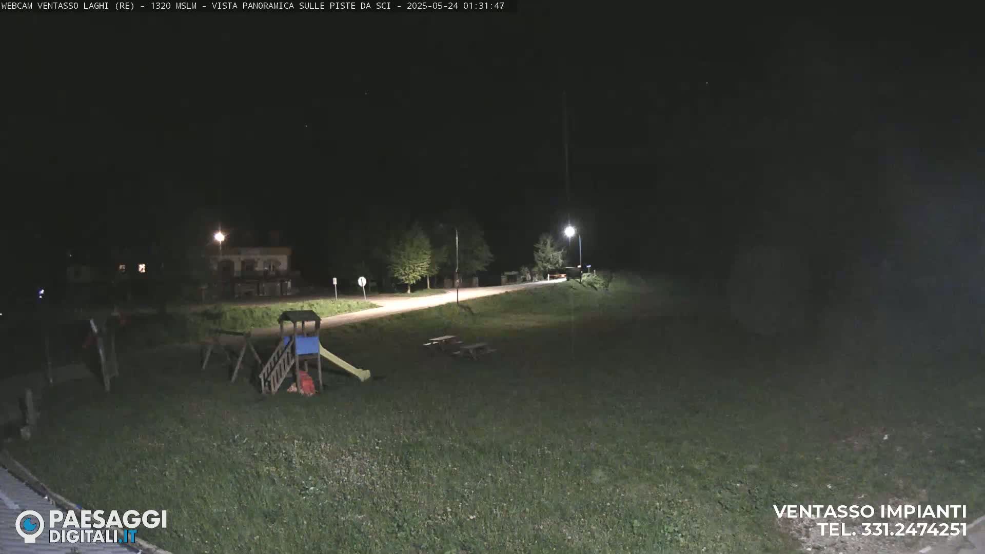 Mount Ventasso & Laghi (Lakes) Ski Slopes Live Cam - Reggio Emilia, Emilia-Romagna, Italy