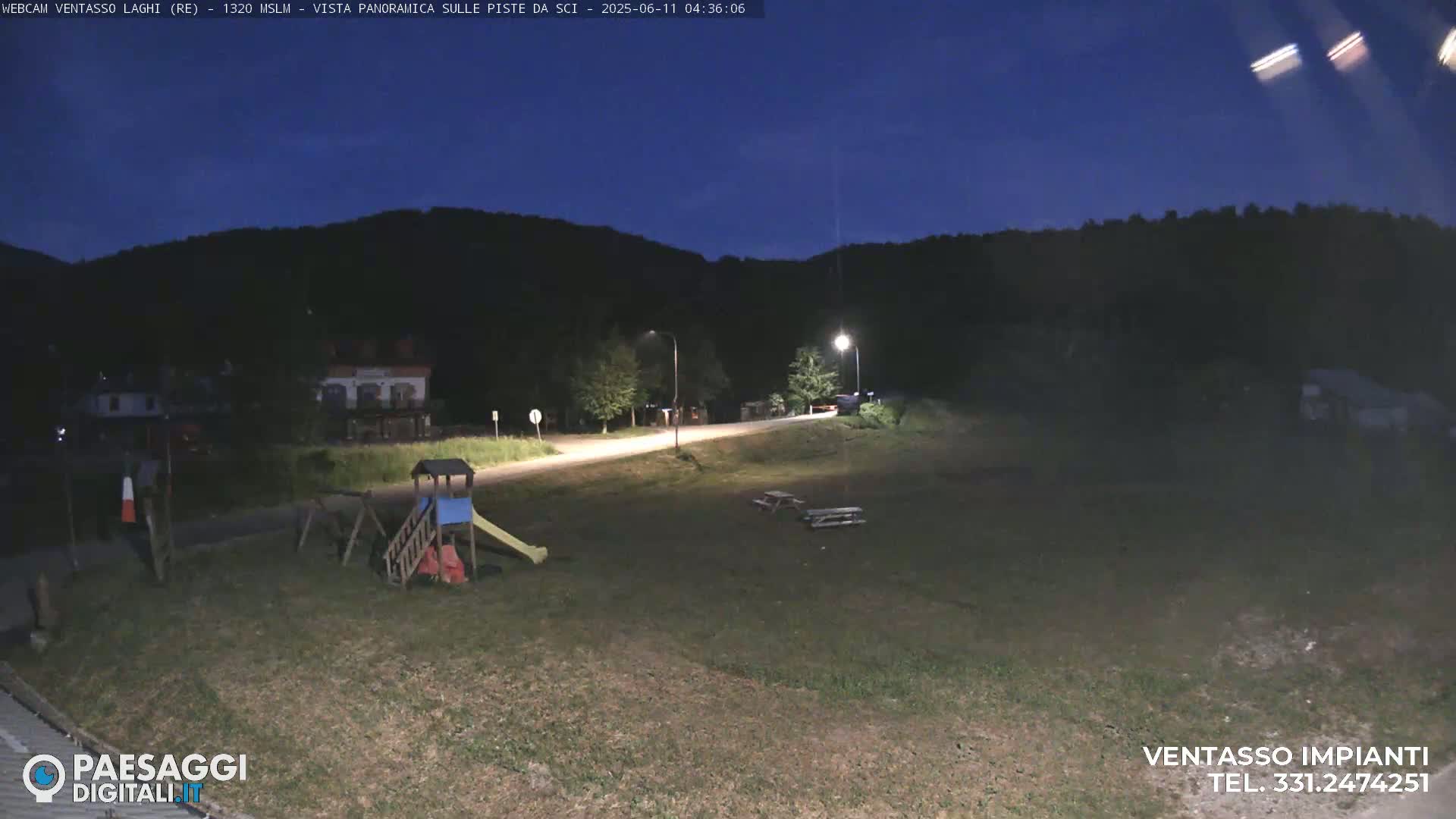 Mount Ventasso & Laghi (Lakes) Ski Slopes Live Cam - Reggio Emilia, Emilia-Romagna, Italy