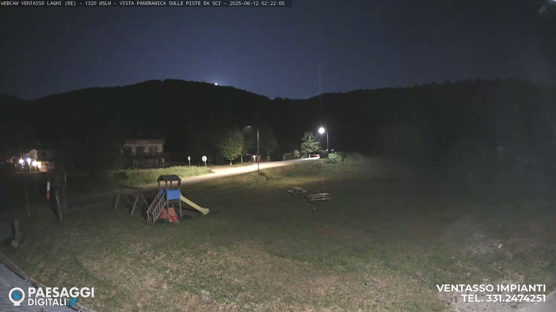 Mount Ventasso & Laghi (Lakes) Ski Slopes Live Cam - Reggio Emilia, Emilia-Romagna, Italy