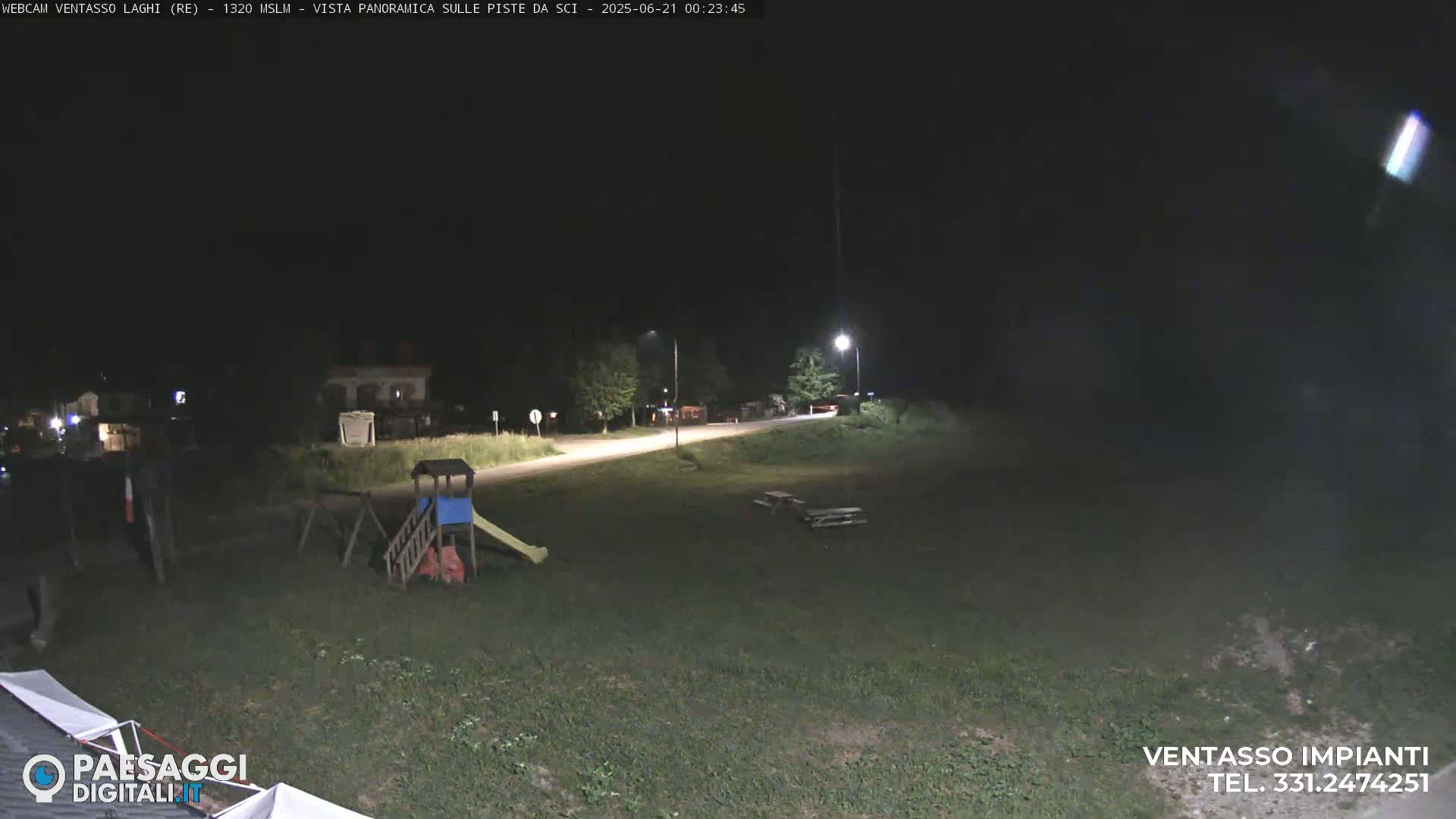 Mount Ventasso & Laghi (Lakes) Ski Slopes Live Cam - Reggio Emilia, Emilia-Romagna, Italy