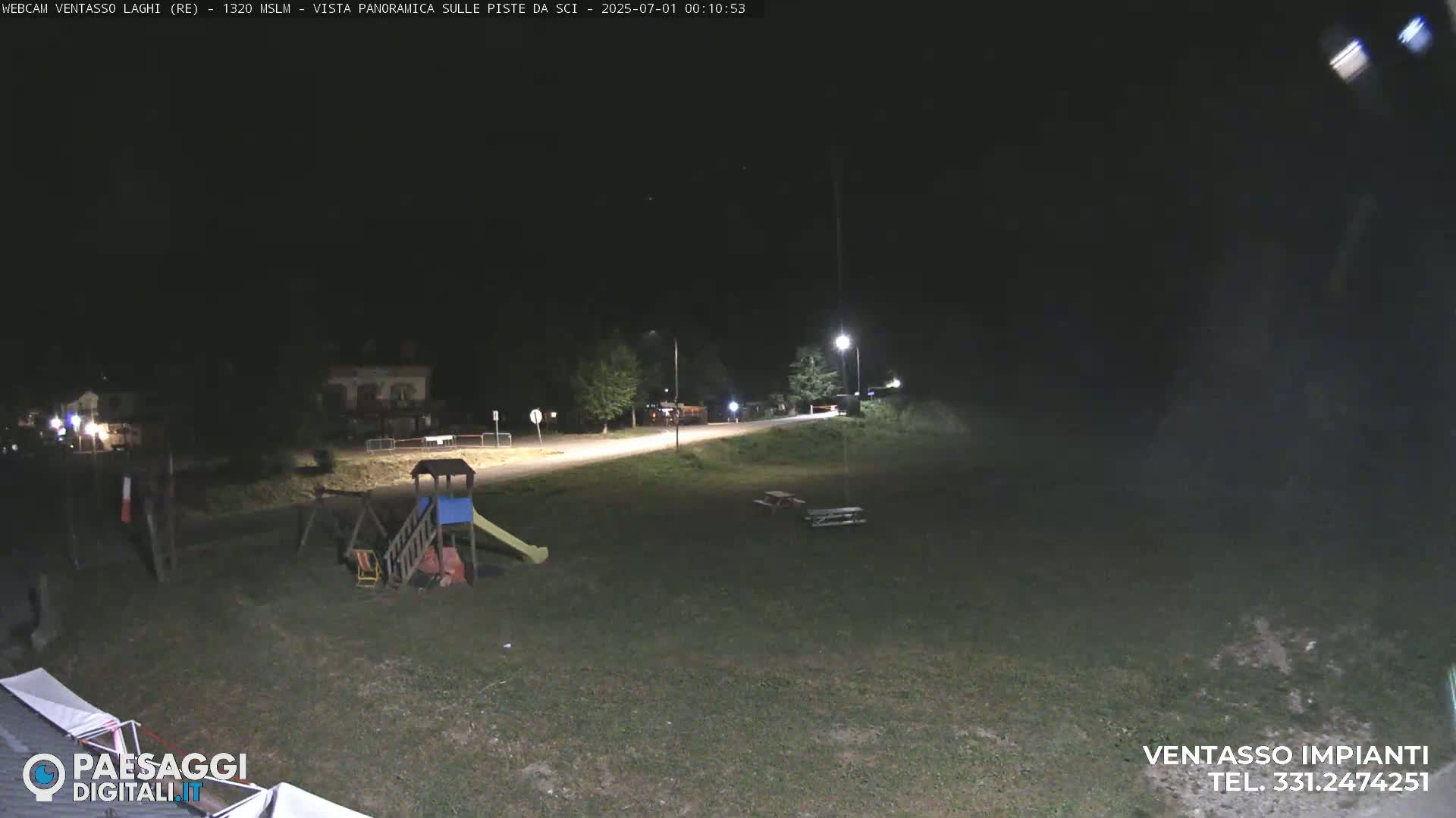Mount Ventasso & Laghi (Lakes) Ski Slopes Live Cam - Reggio Emilia, Emilia-Romagna, Italy