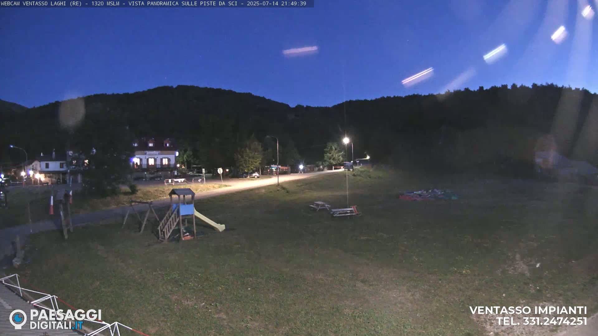 Mount Ventasso & Laghi (Lakes) Ski Slopes Live Cam - Reggio Emilia, Emilia-Romagna, Italy