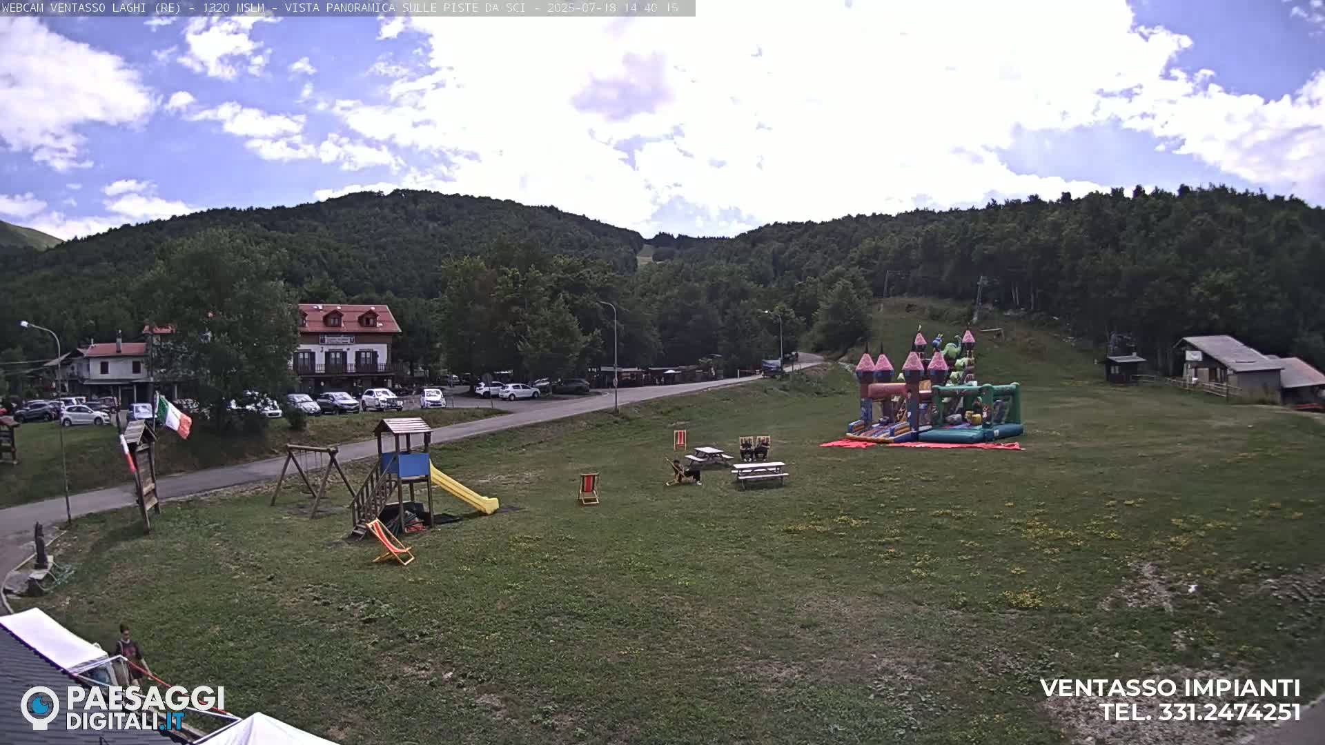 Mount Ventasso & Laghi (Lakes) Ski Slopes Live Cam - Reggio Emilia, Emilia-Romagna, Italy