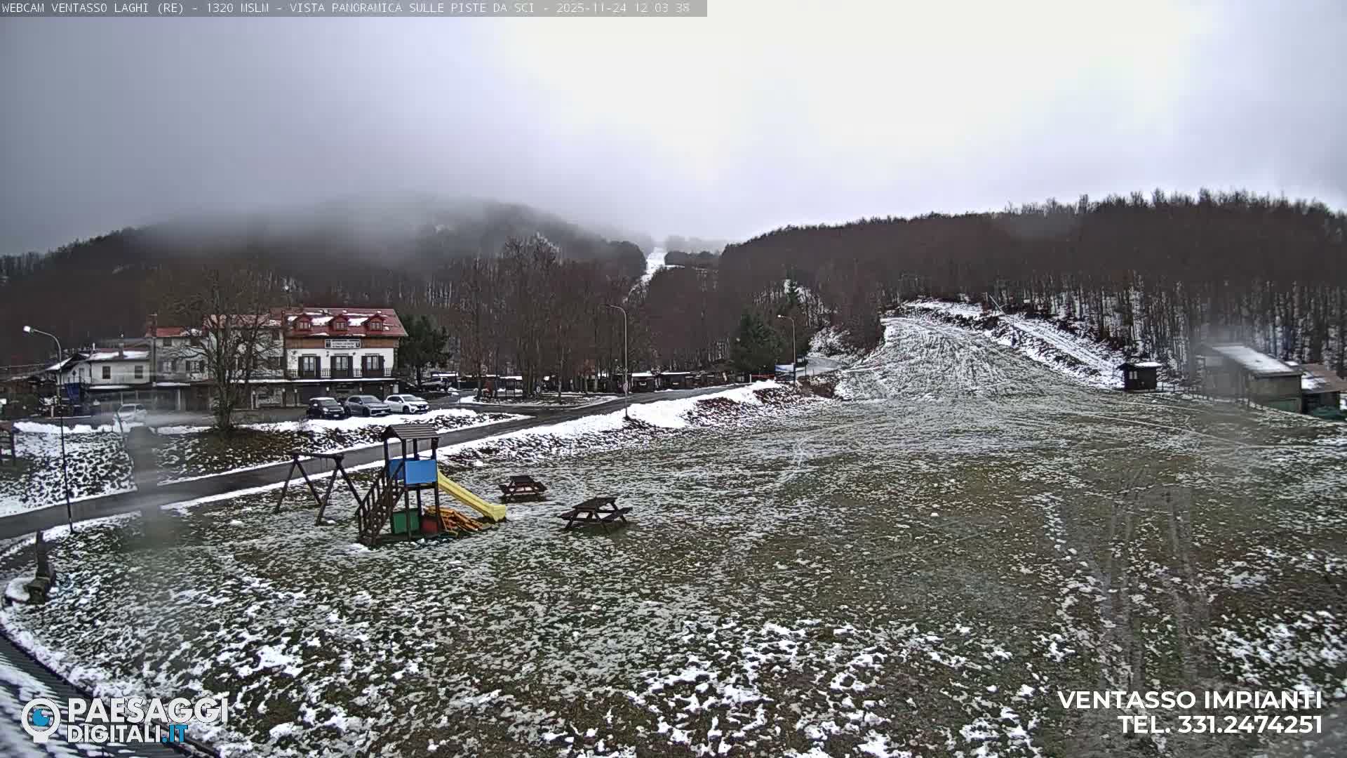 Mount Ventasso & Laghi (Lakes) Ski Slopes Live Cam - Reggio Emilia, Emilia-Romagna, Italy