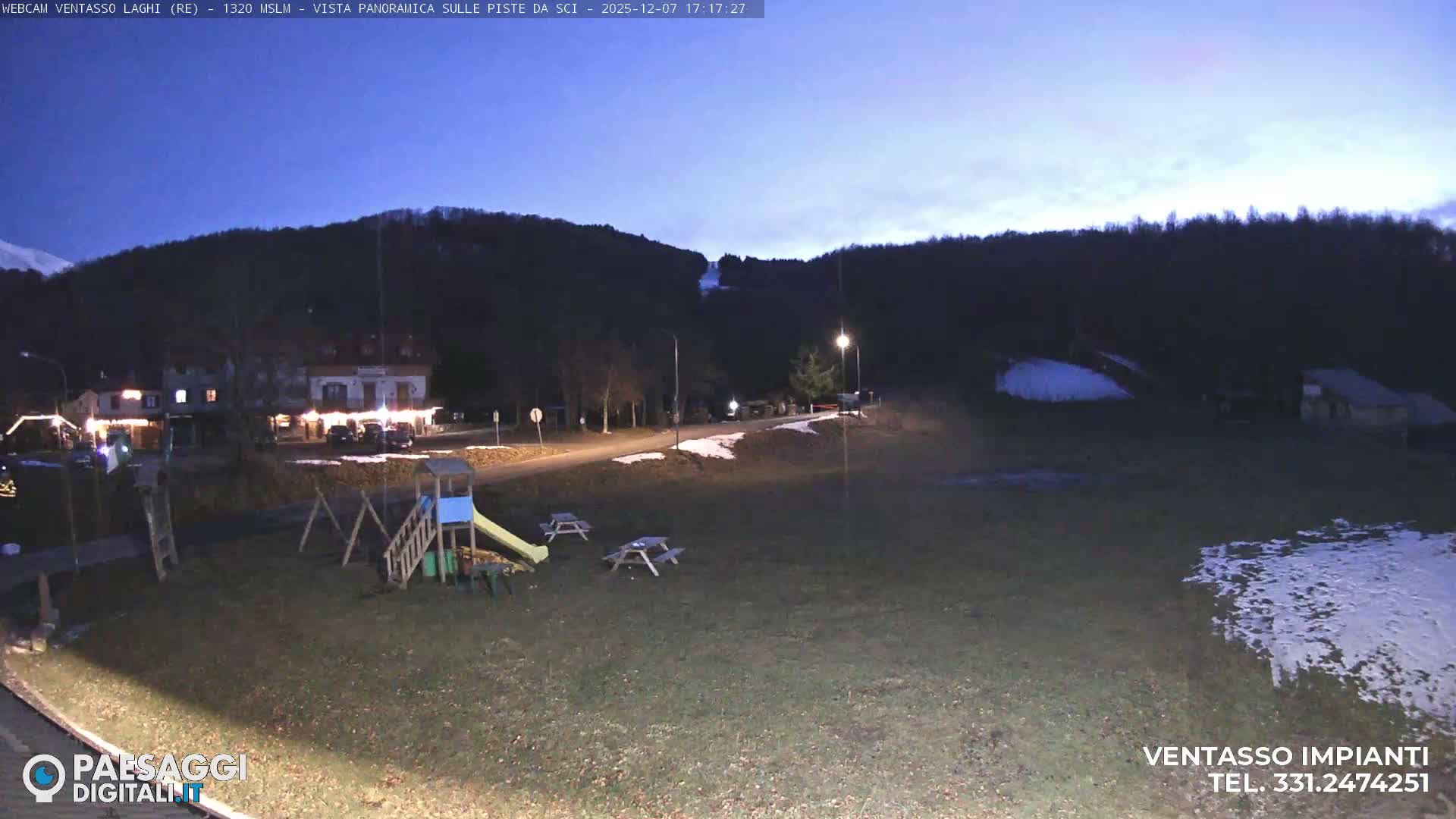 Mount Ventasso & Laghi (Lakes) Ski Slopes Live Cam - Reggio Emilia, Emilia-Romagna, Italy