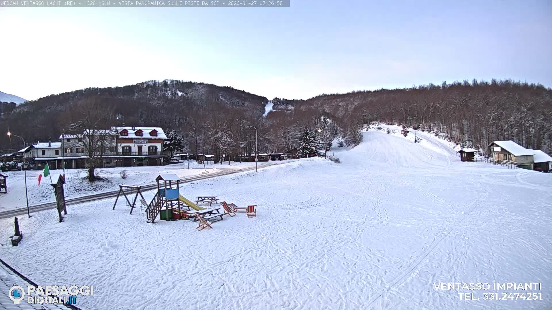 Mount Ventasso & Laghi (Lakes) Ski Slopes Live Cam - Reggio Emilia, Emilia-Romagna, Italy