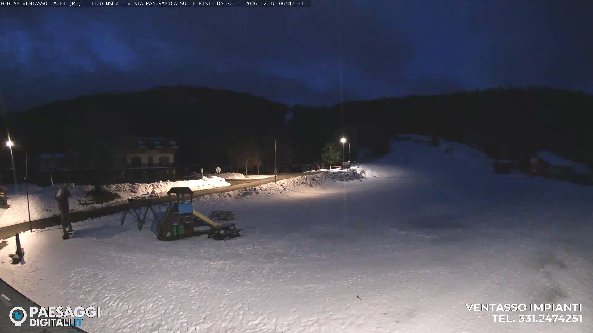 Mount Ventasso & Laghi (Lakes) Ski Slopes Live Cam - Reggio Emilia, Emilia-Romagna, Italy