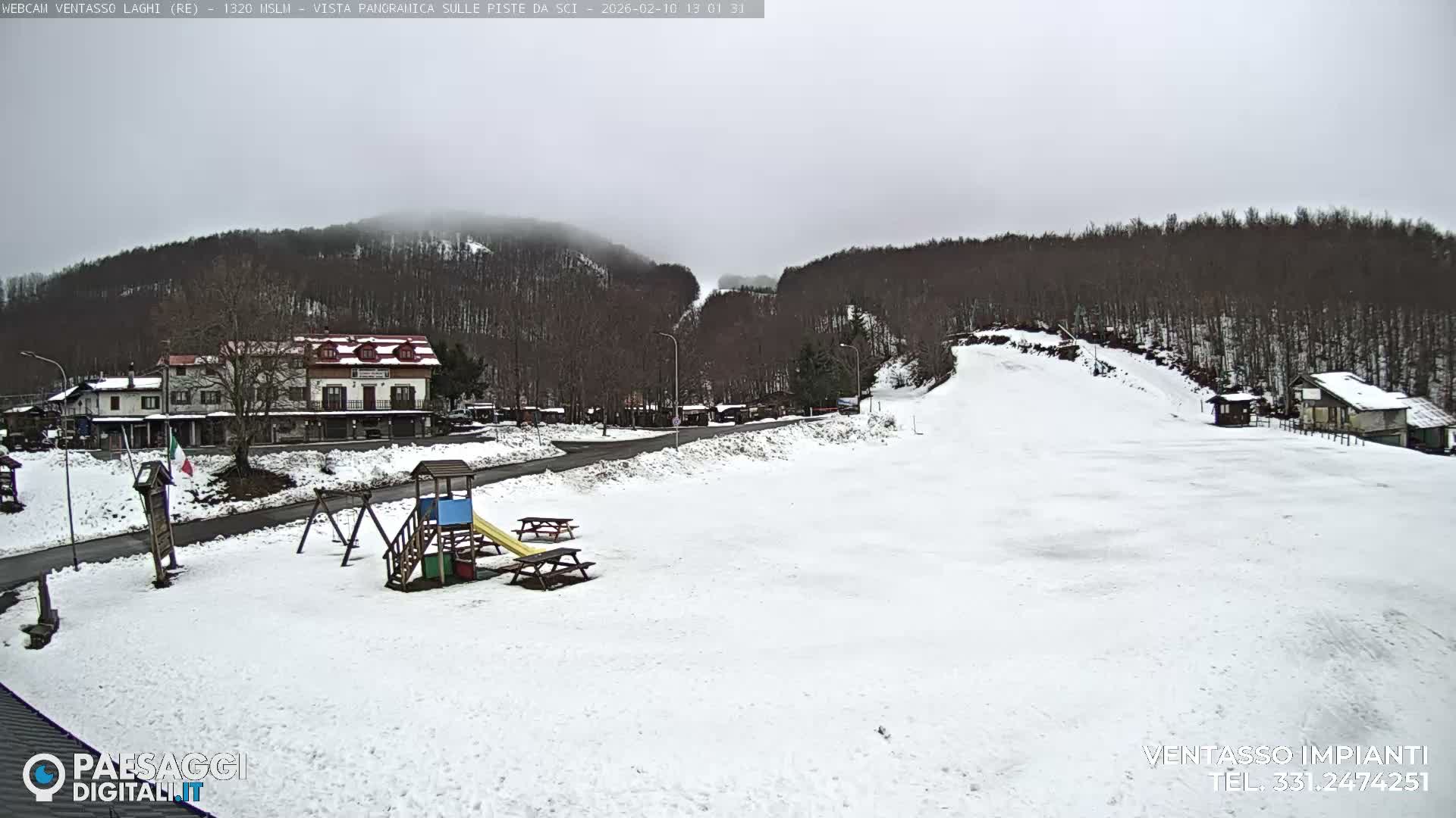 Mount Ventasso & Laghi (Lakes) Ski Slopes Live Cam - Reggio Emilia, Emilia-Romagna, Italy