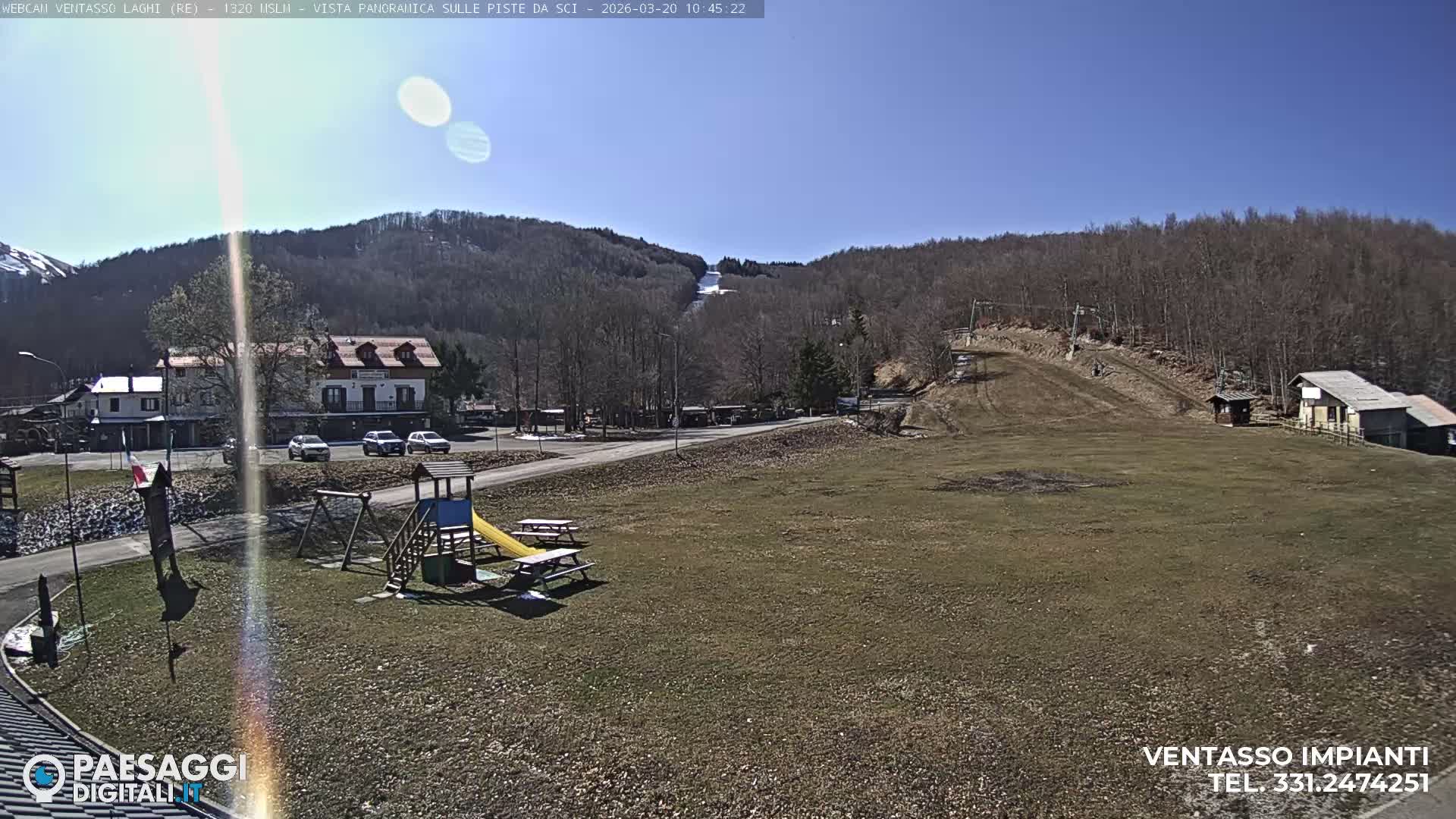Mount Ventasso & Laghi (Lakes) Ski Slopes Live Cam - Reggio Emilia, Emilia-Romagna, Italy