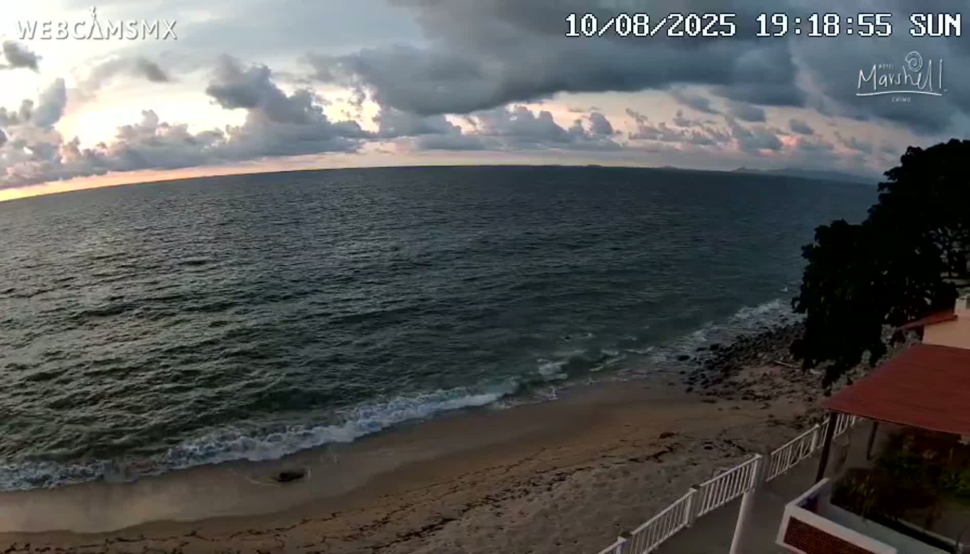 Chimo , Playa Marshell Beach Live Cam - Chimo, Cabo Corrientes, Jalisco, Mexico