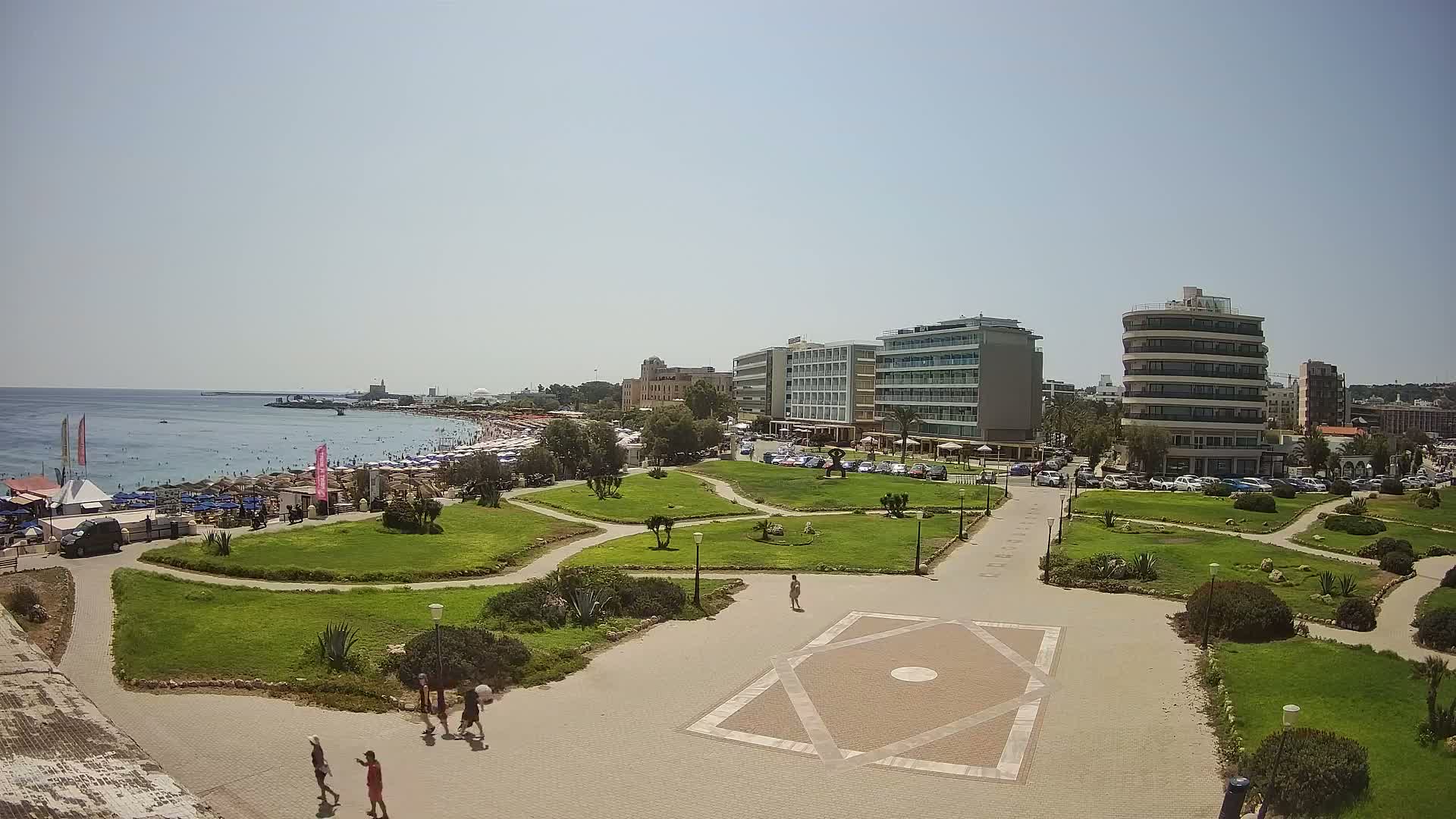 Rhodes, Paralia Enidriou Beach & Platia Enidriou Plaza Live Cam - Elli Beach, Rhodes (Ródos), Dodacanese, South Aegean (Periféreia Notíou Aigaíou), Greece