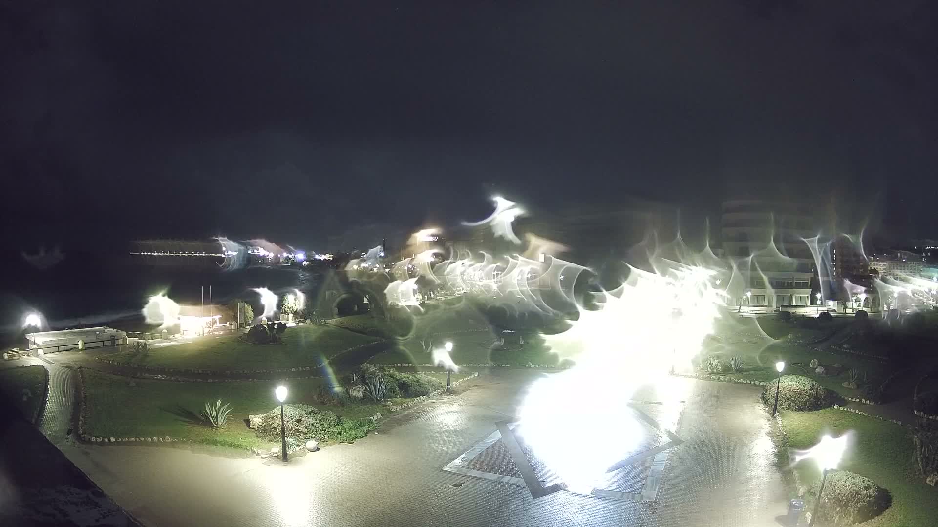 Rhodes, Paralia Enidriou Beach & Platia Enidriou Plaza Live Cam - Elli Beach, Rhodes (Ródos), Dodacanese, South Aegean (Periféreia Notíou Aigaíou), Greece