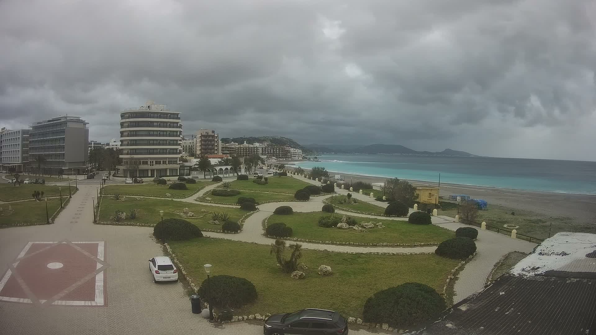 Rhodes, Paralia Elli Beach & Platia Enidriou Plaza Live Cam - Elli Beach, Rhodes (Ródos), Dodacanese, South Aegean (Periféreia Notíou Aigaíou), Greece