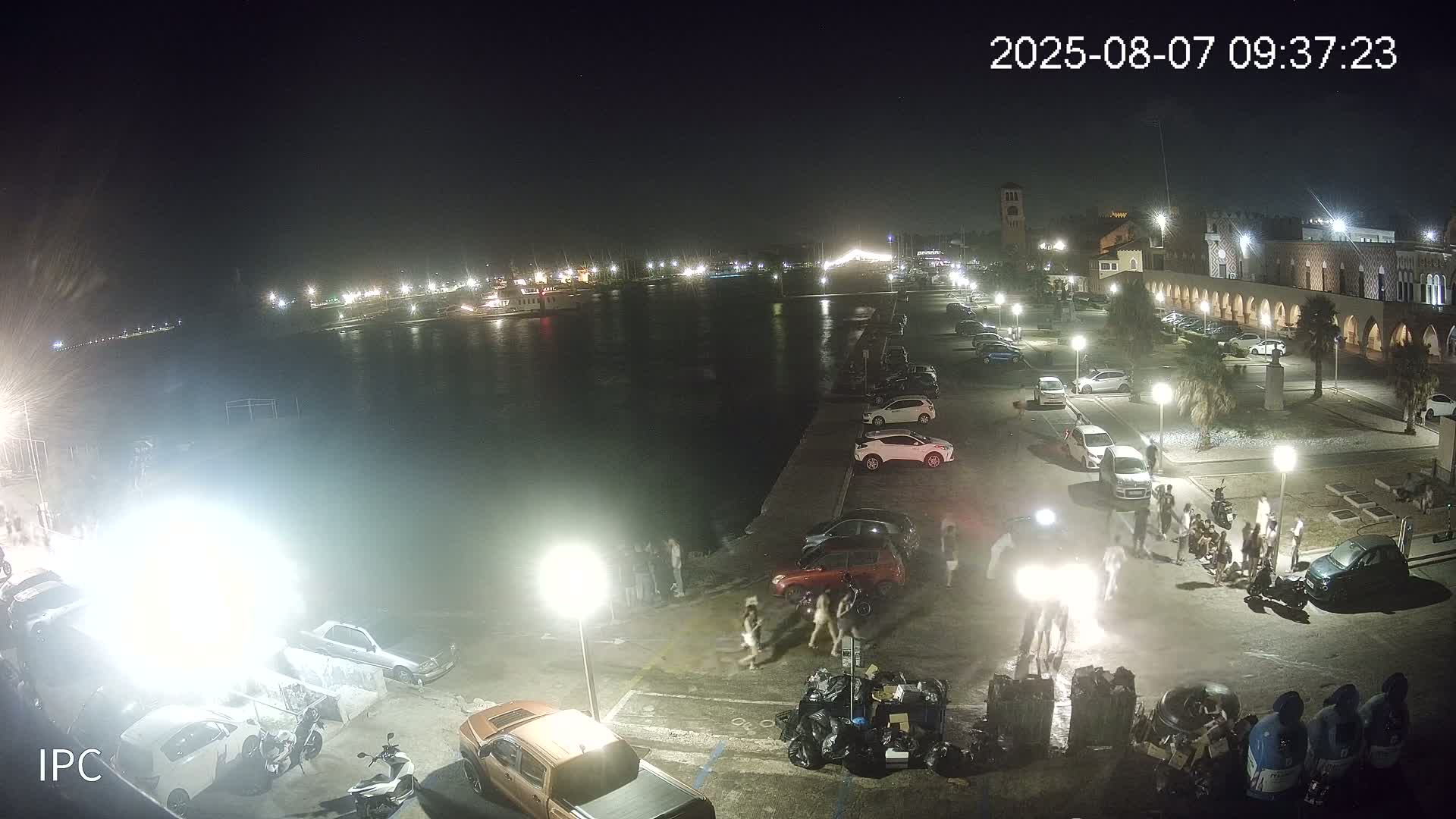 Rhodes, Colossus of Rhodes (Kolossos tis Ródou)- Mandraki Rhodes Marina & Platia Antinavarchou Perikli Ioannidi Plaza Live Cam - Rhodes (Ródos), Dodacanese, South Aegean (Periféreia Notíou Aigaíou), Greece 